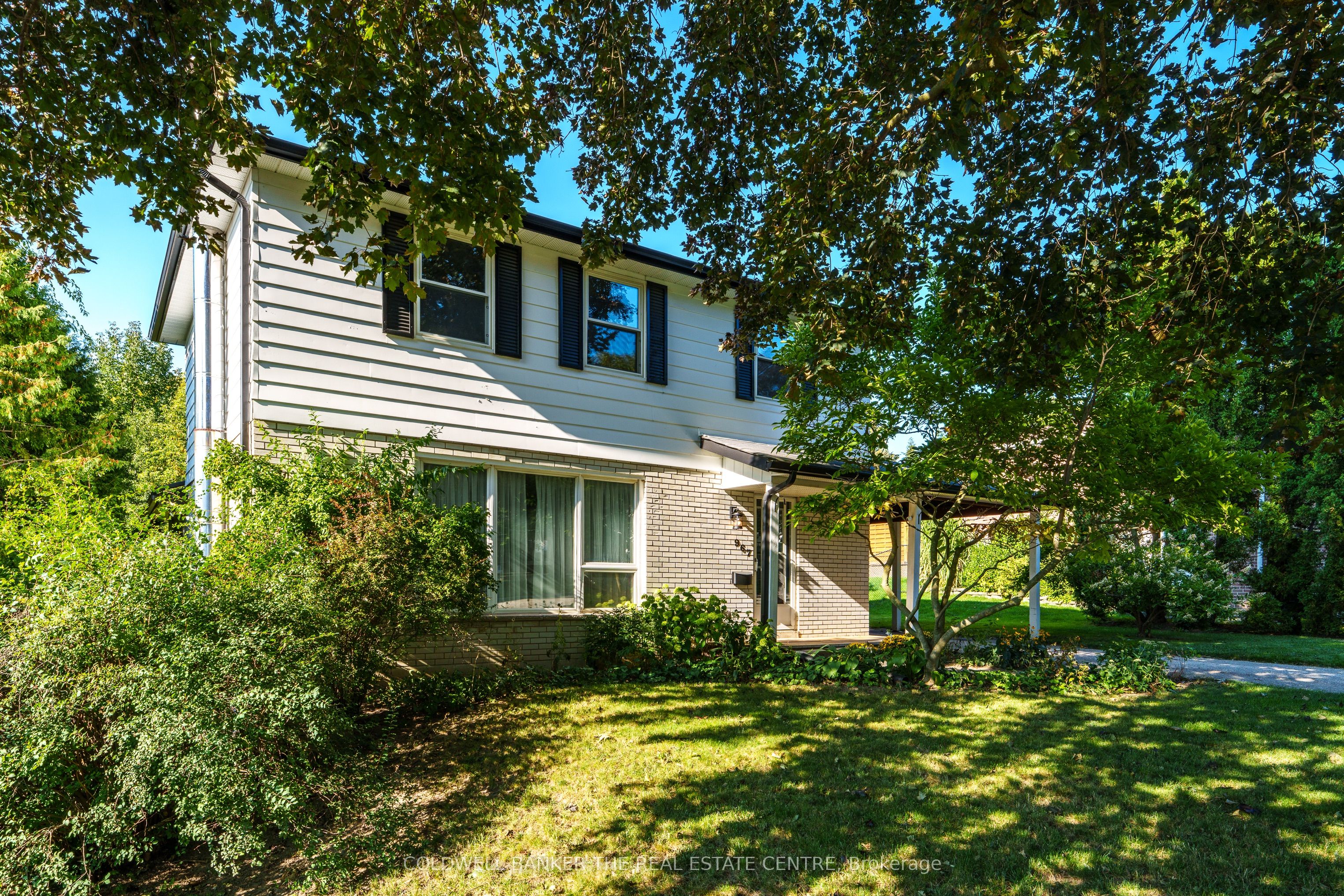 967 Lemar Road Property Photo 1