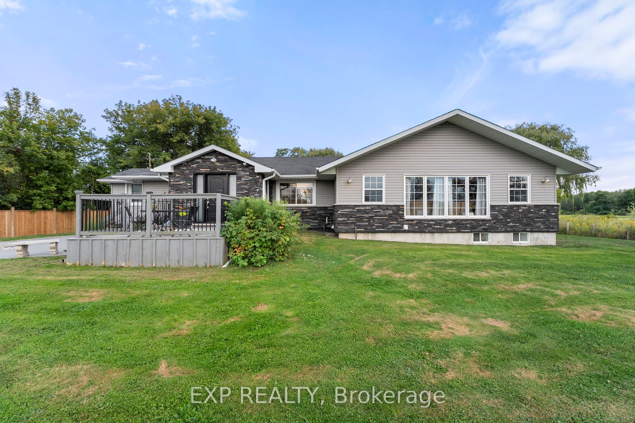 1109 Ravenshoe Road Property Photo 1