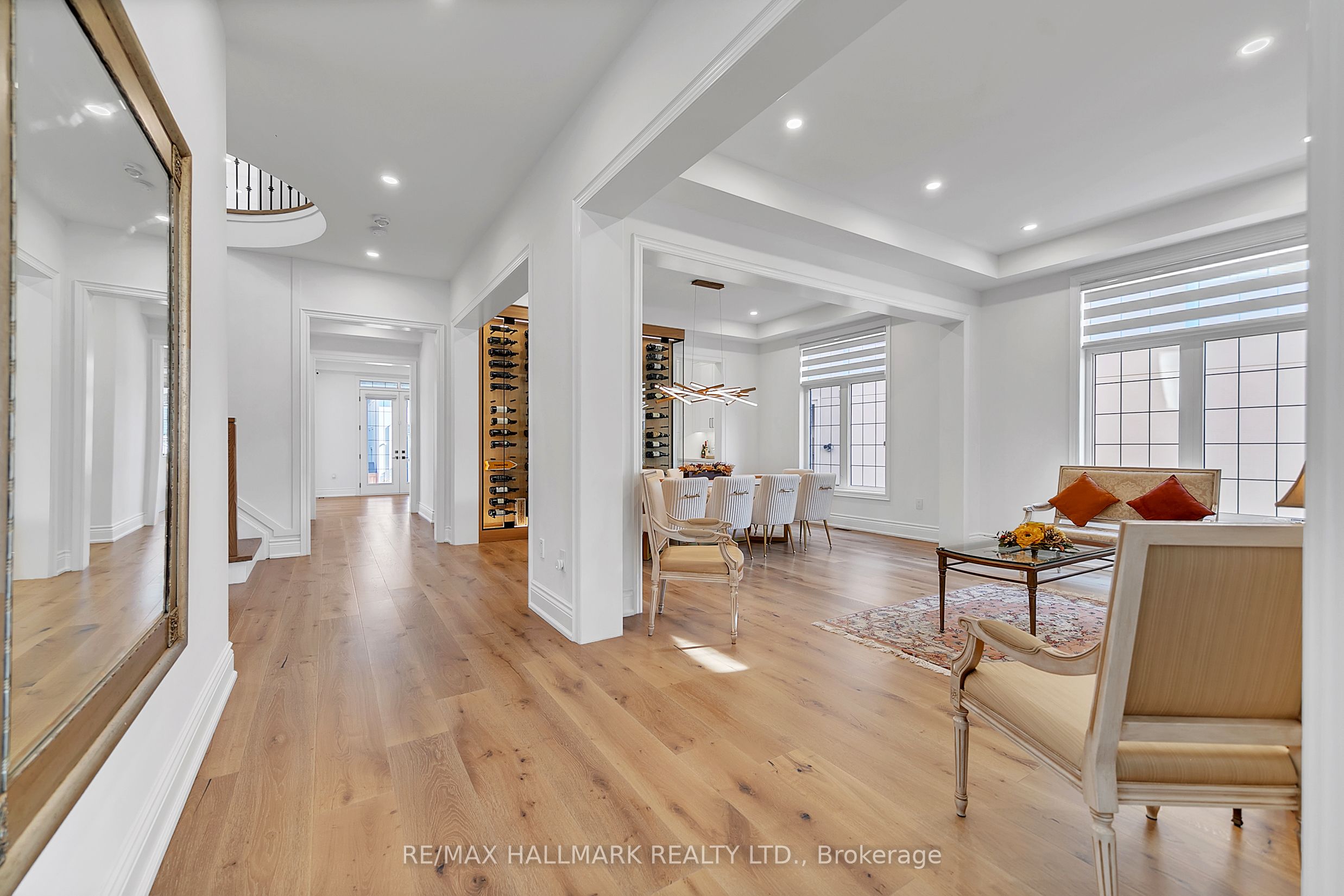 131 Lady Jessica Drive Property Photo 5