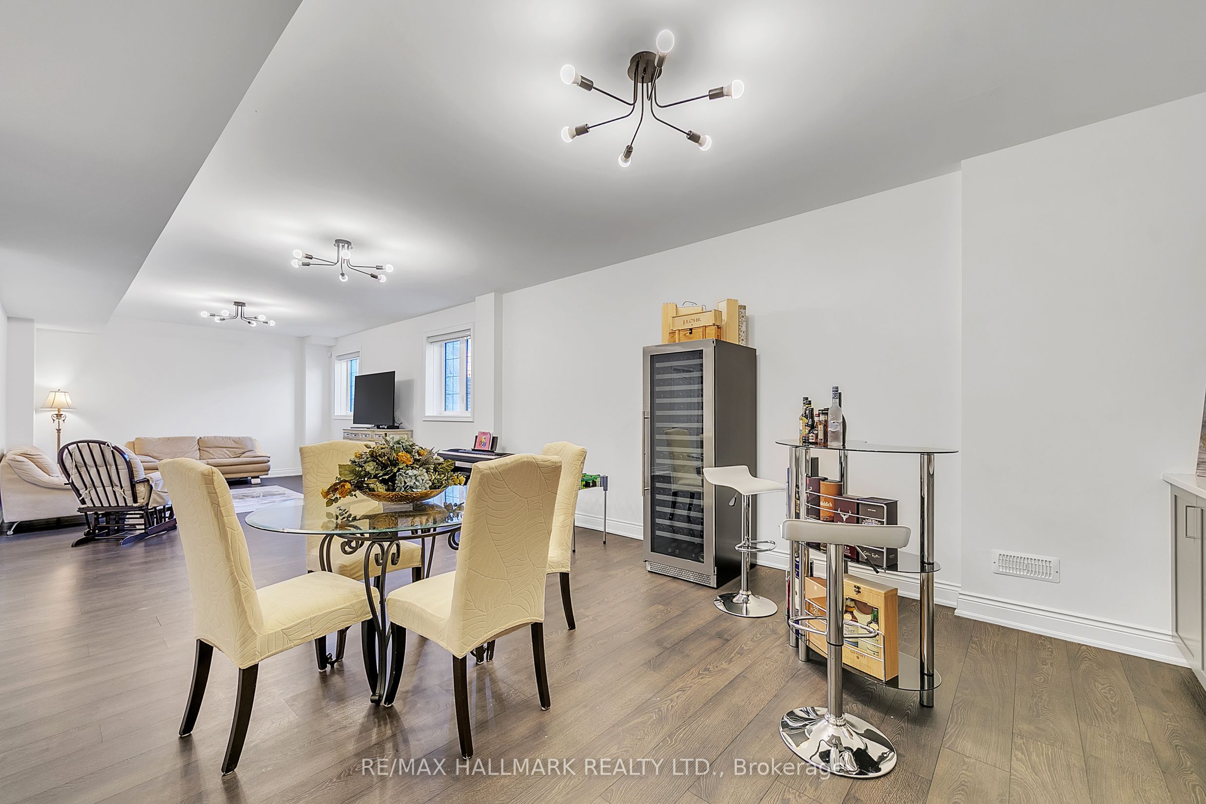 131 Lady Jessica Drive Property Photo 47