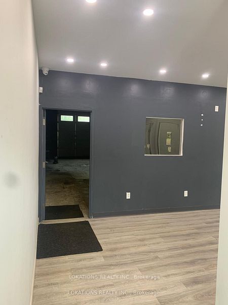 8540 Keele Street 20 Property Photo 6