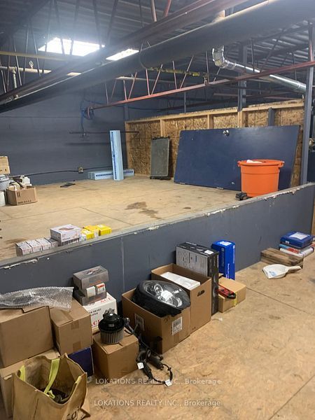 8540 Keele Street 20 Property Photo 10