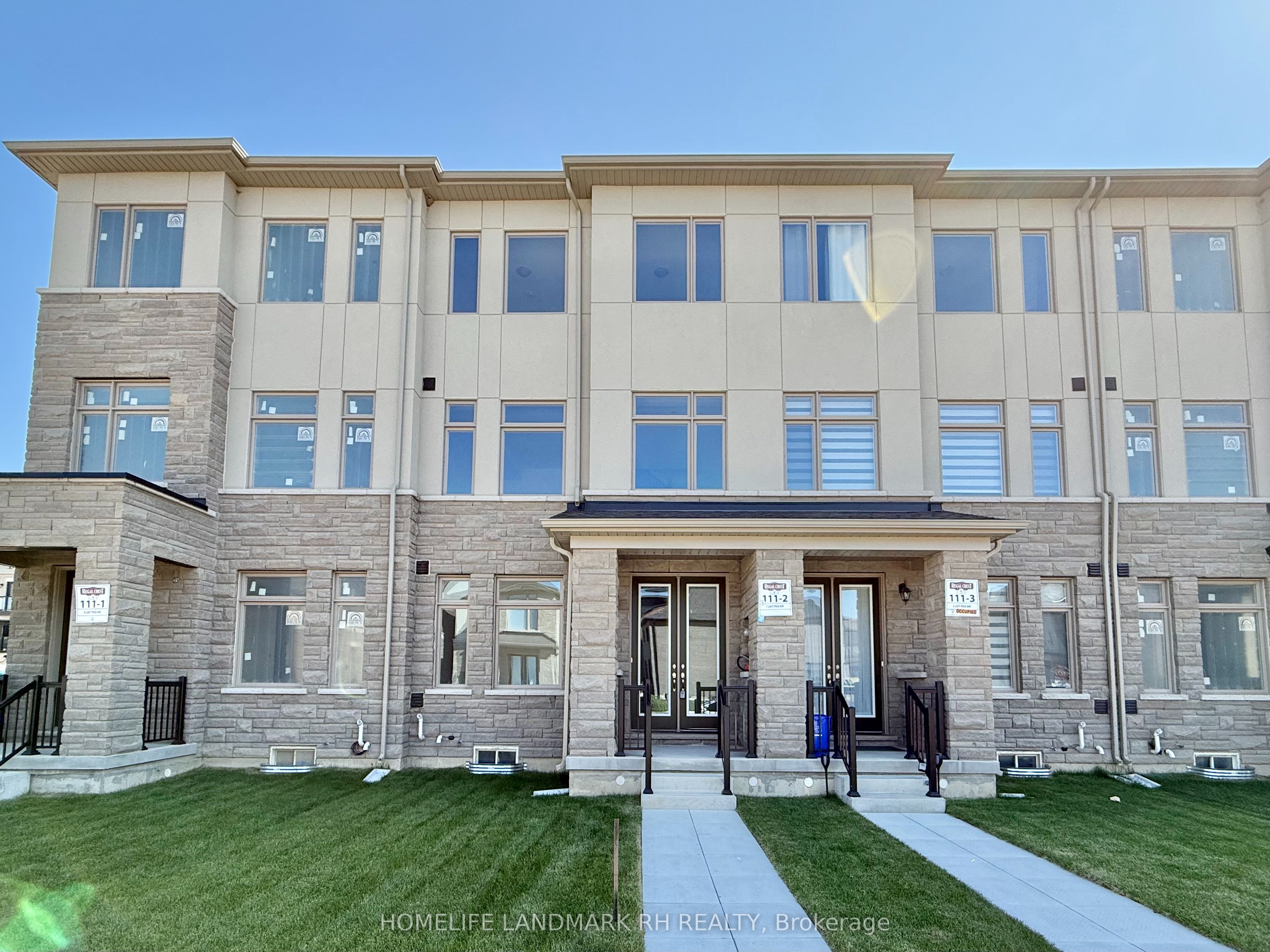 7 Lucy Pick Avenue Property Photo 2