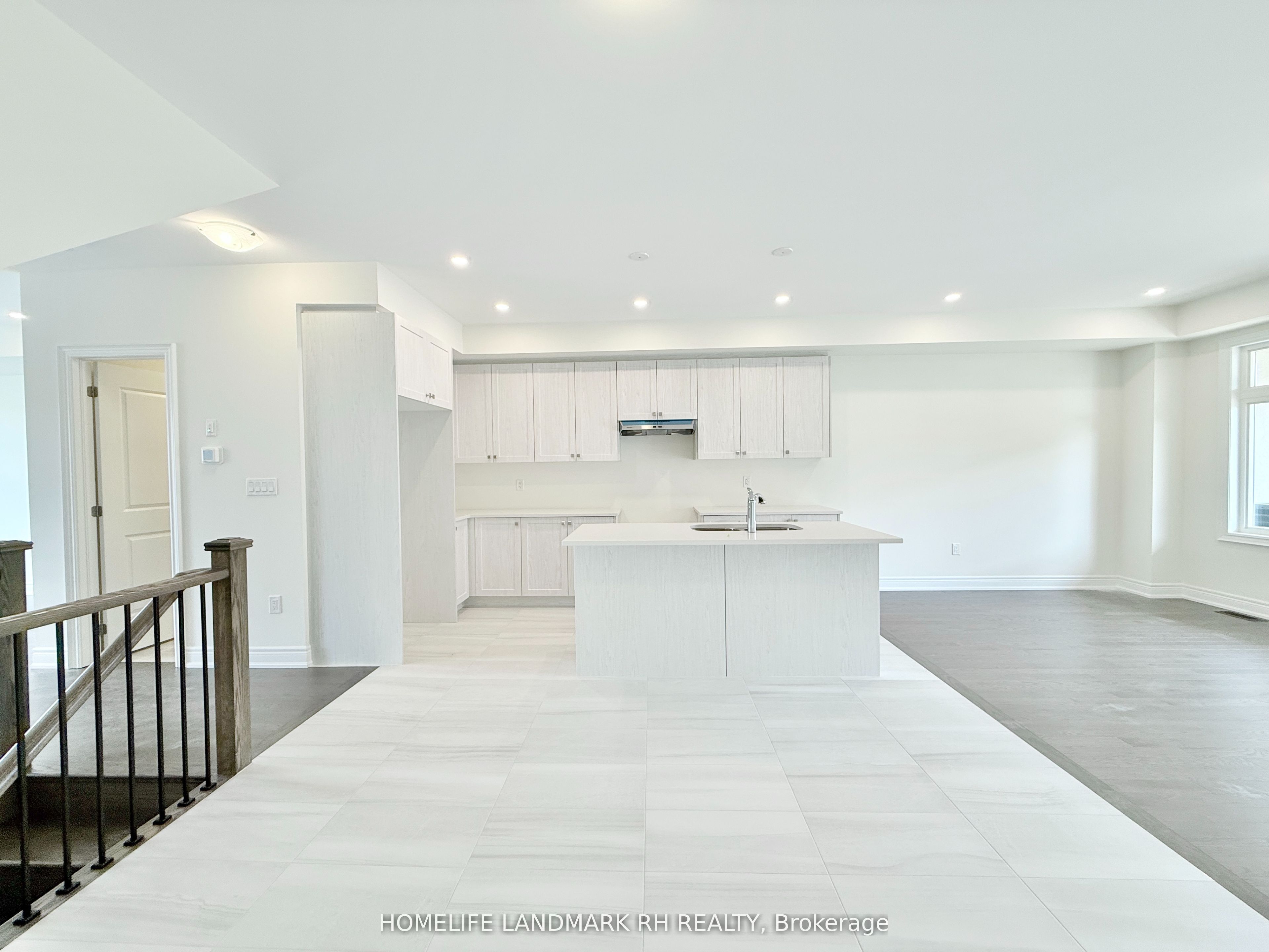 7 Lucy Pick Avenue Property Photo 6