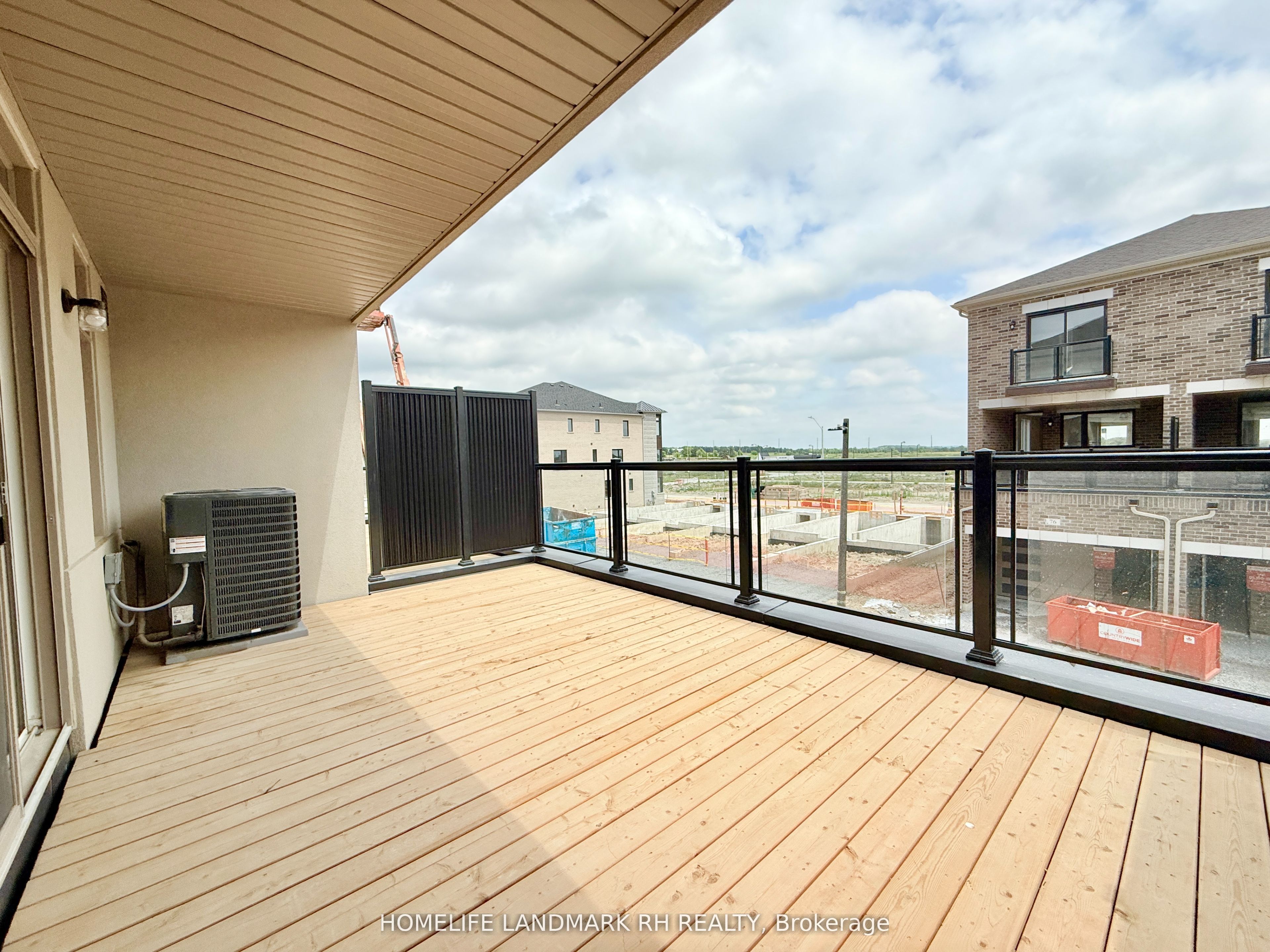 7 Lucy Pick Avenue Property Photo 12