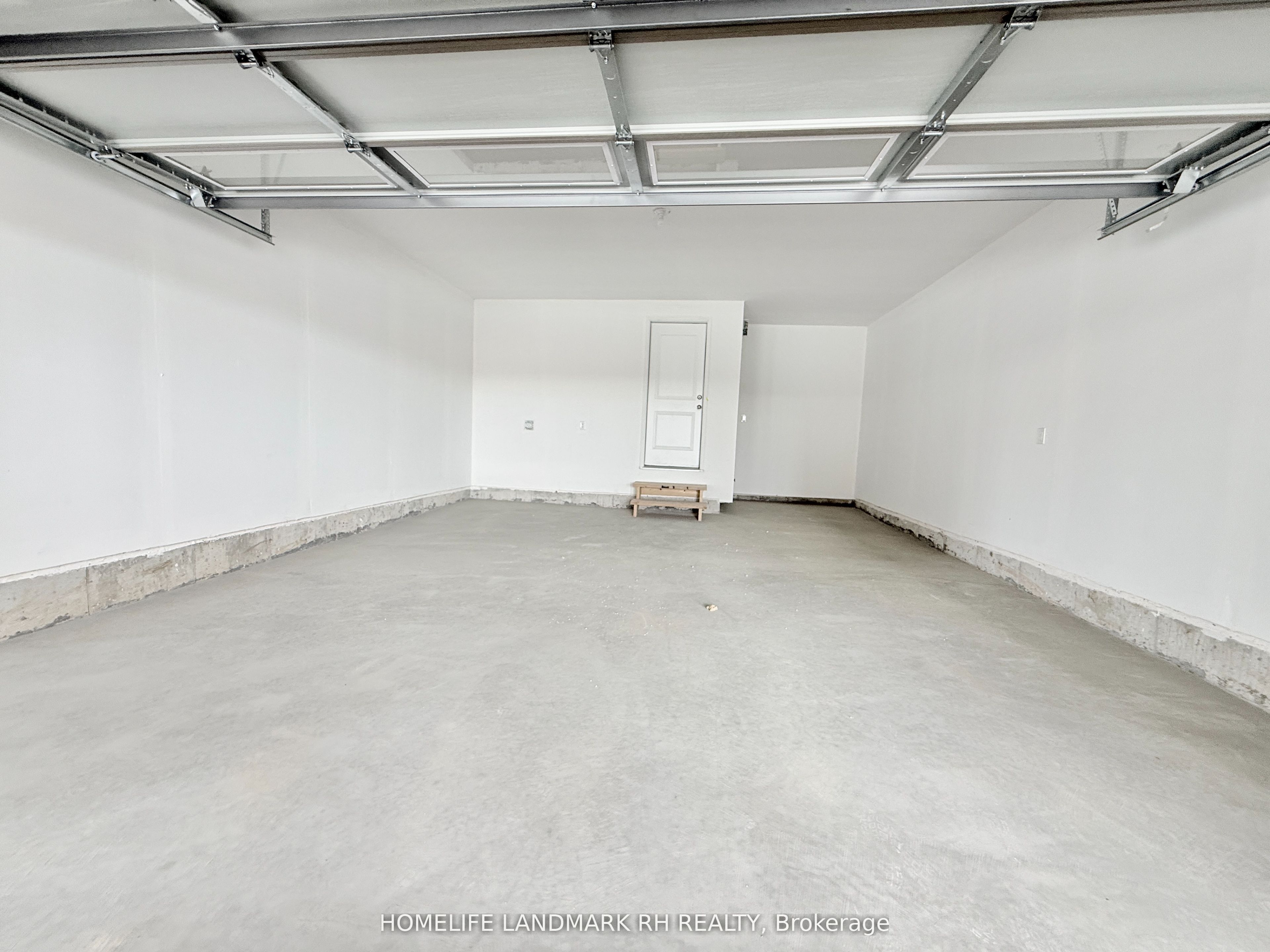 7 Lucy Pick Avenue Property Photo 28