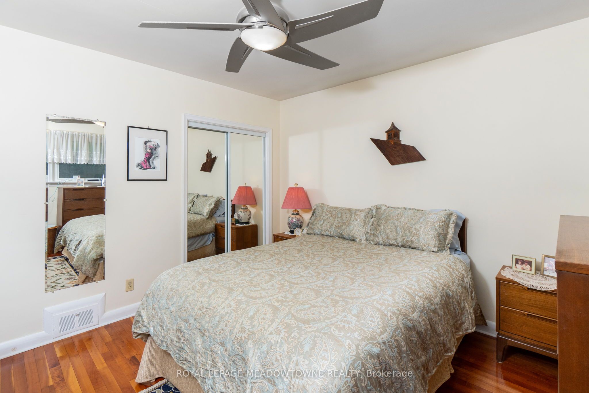 208 Martin Street Property Photo 22