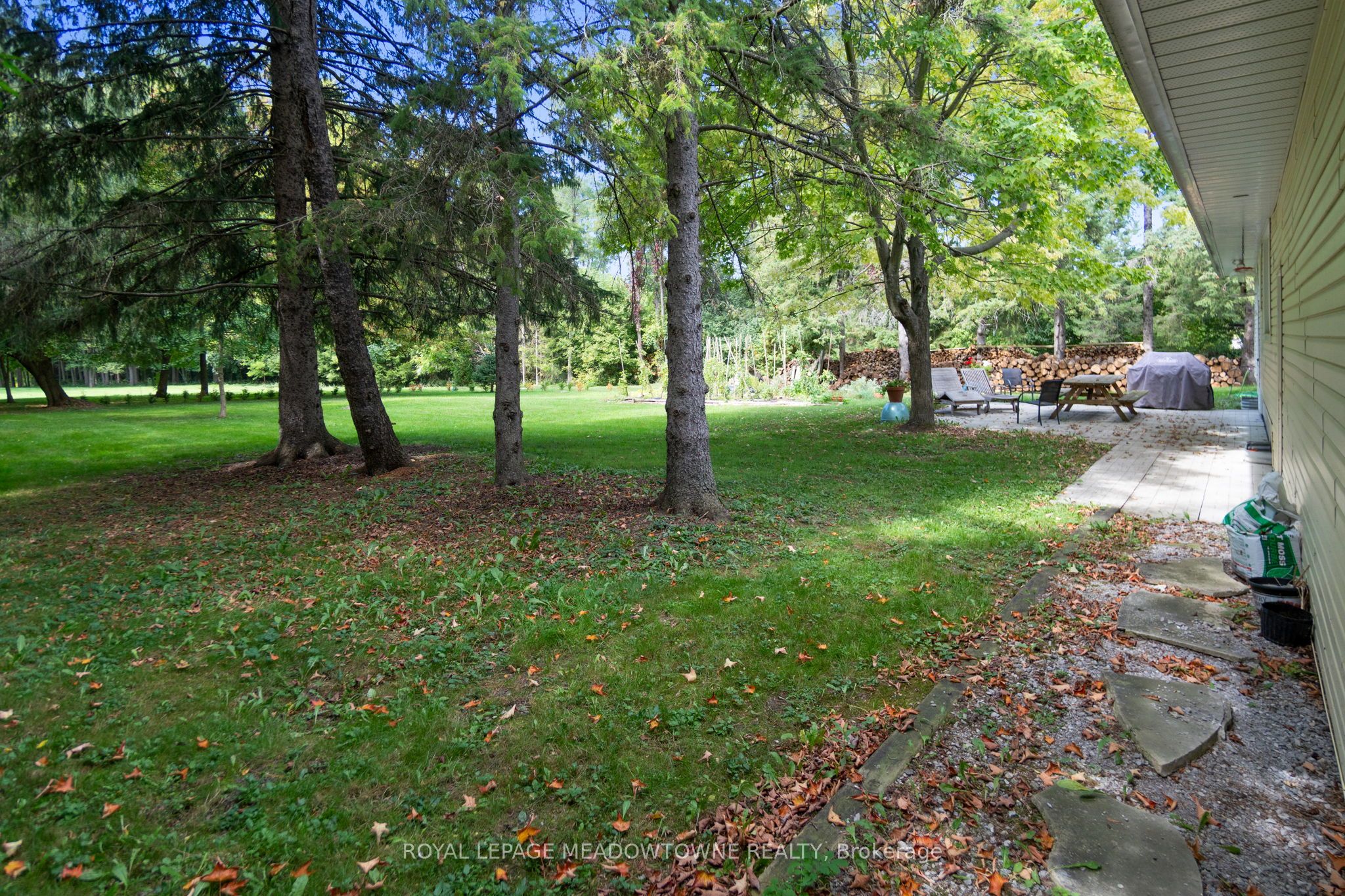 208 Martin Street Property Photo 29