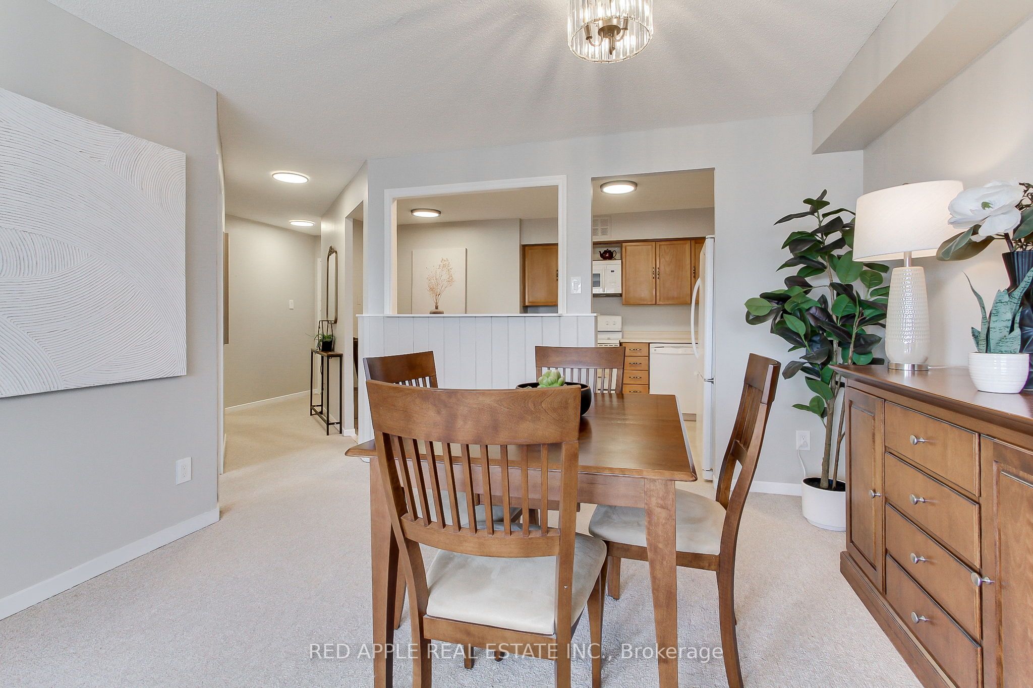 250 Davis Drive 910 Property Photo 6