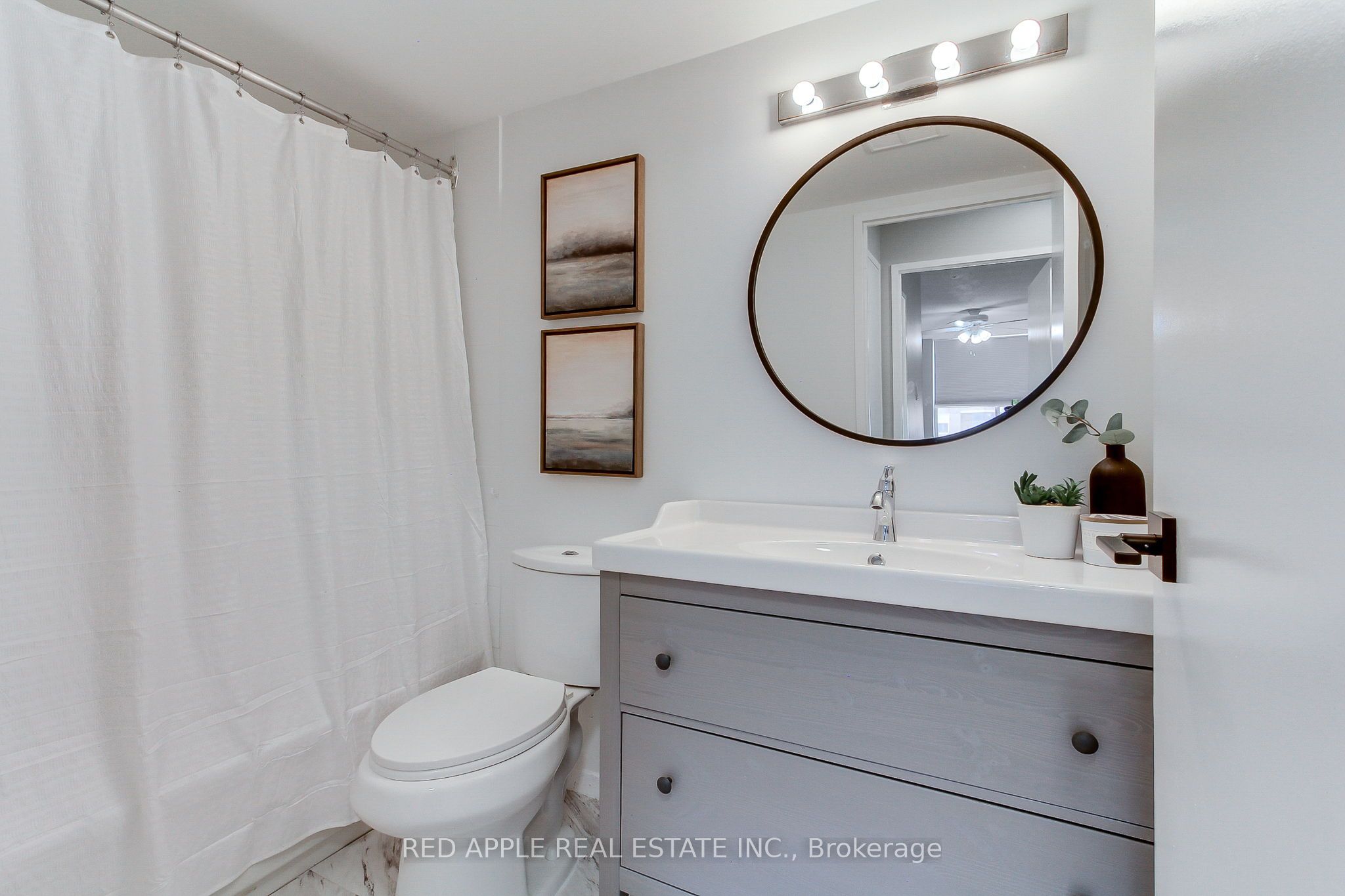 250 Davis Drive 910 Property Photo 14