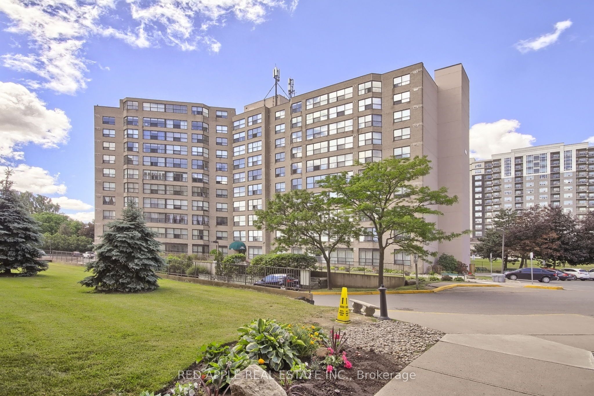 250 Davis Drive 910 Property Photo 20