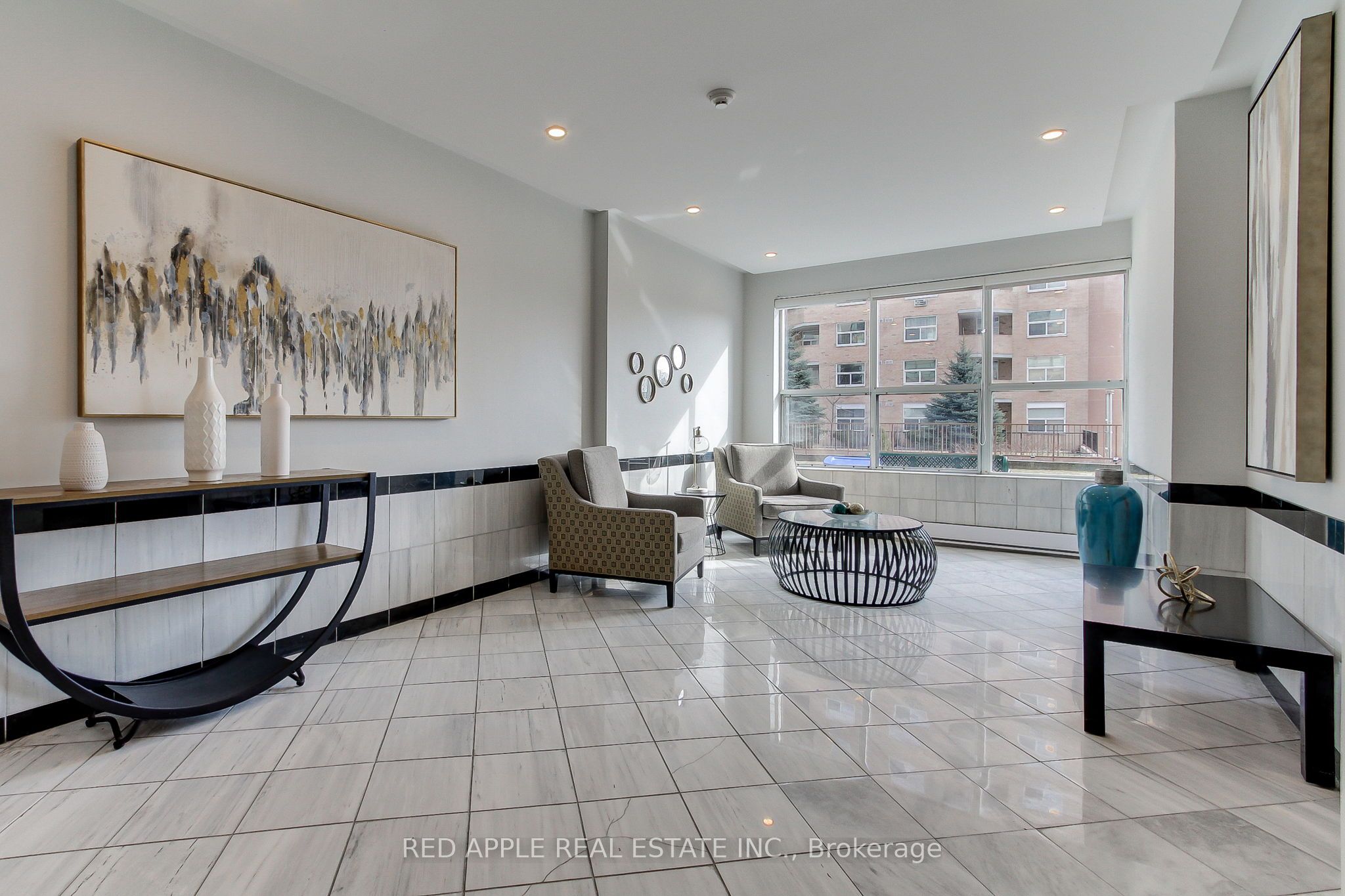 250 Davis Drive 910 Property Photo 22