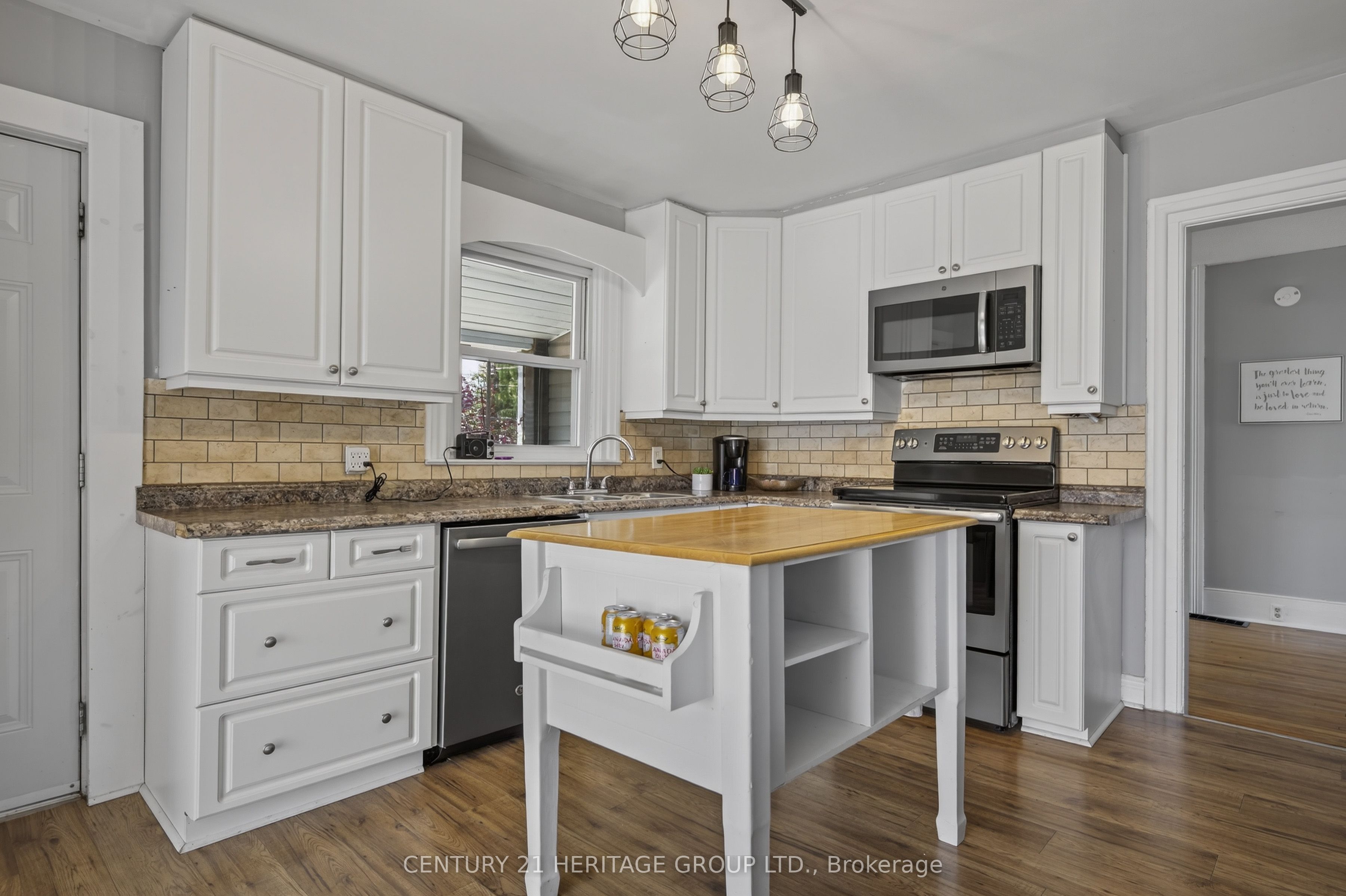 397 Mara Road Property Photo 6