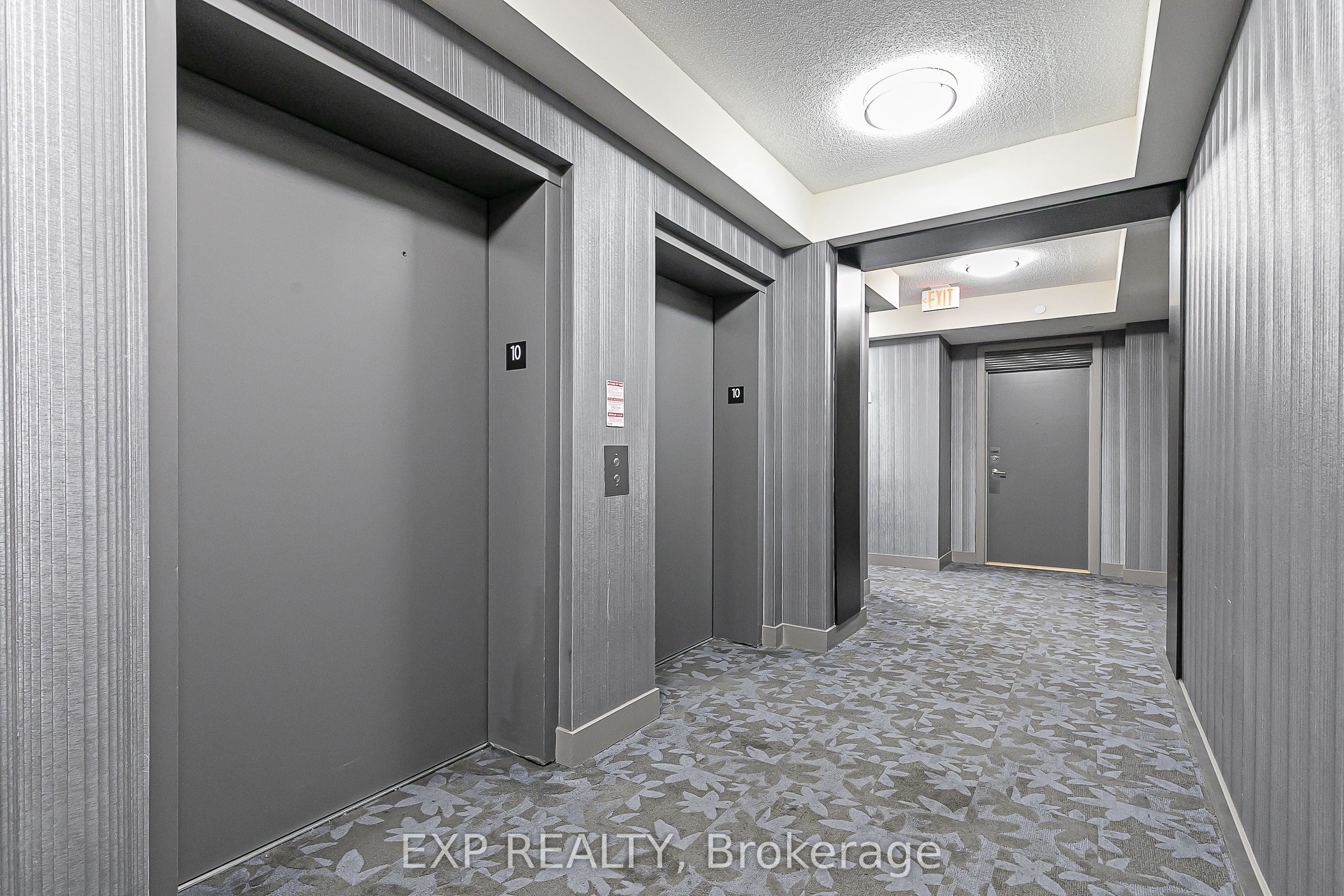 9608 Yonge Street 1005 Property Photo 9