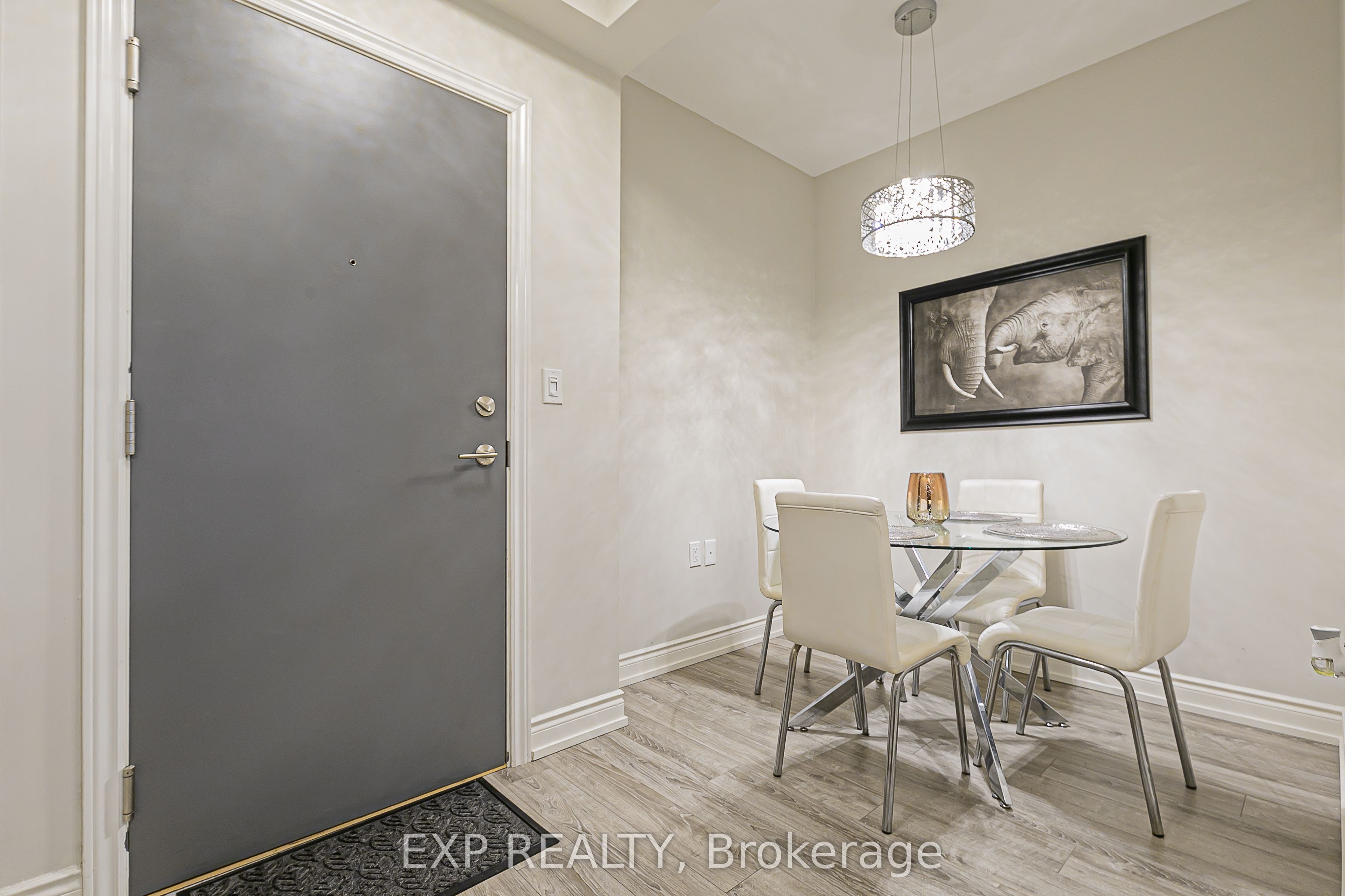 9608 Yonge Street 1005 Property Photo 12