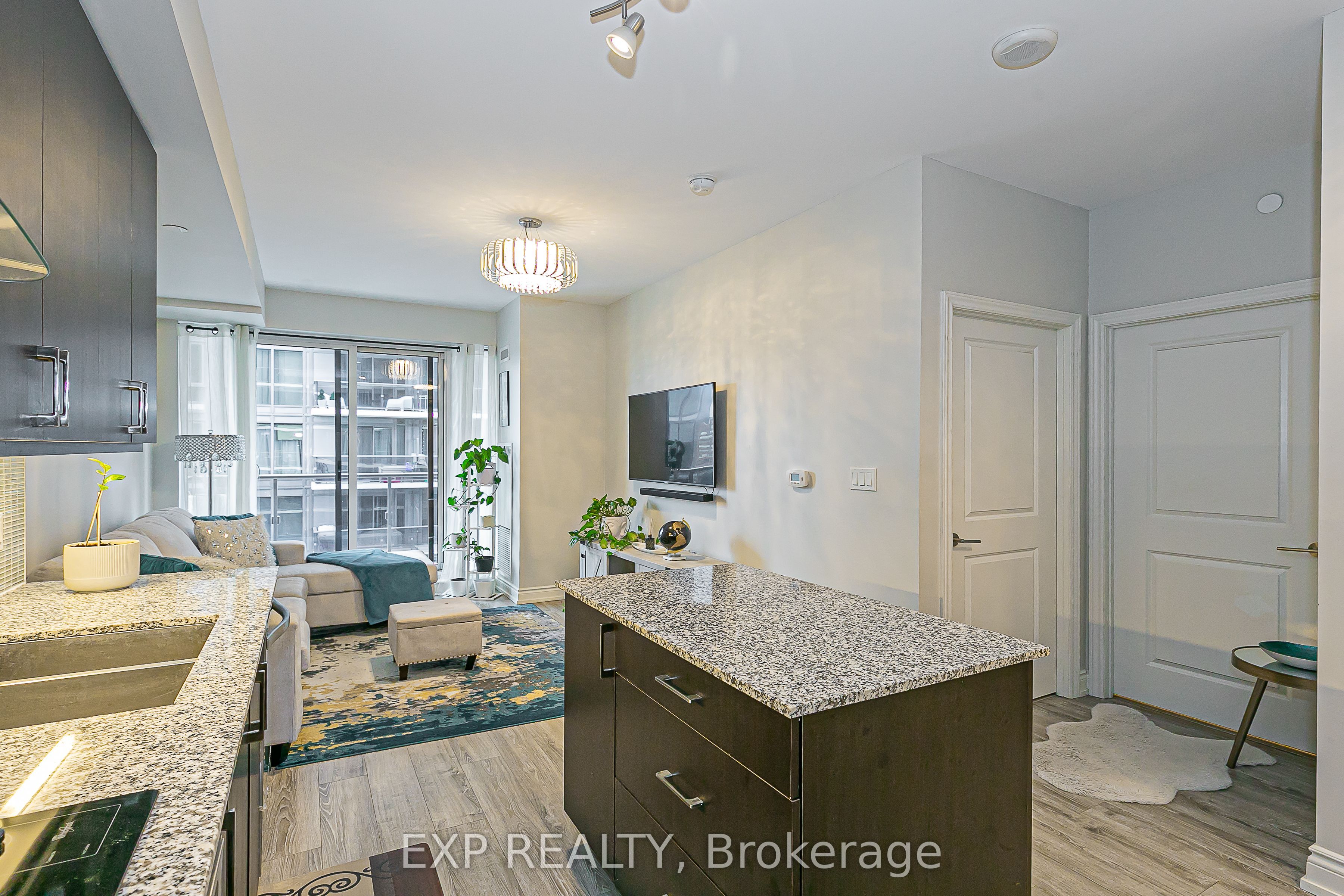 9608 Yonge Street 1005 Property Photo 22