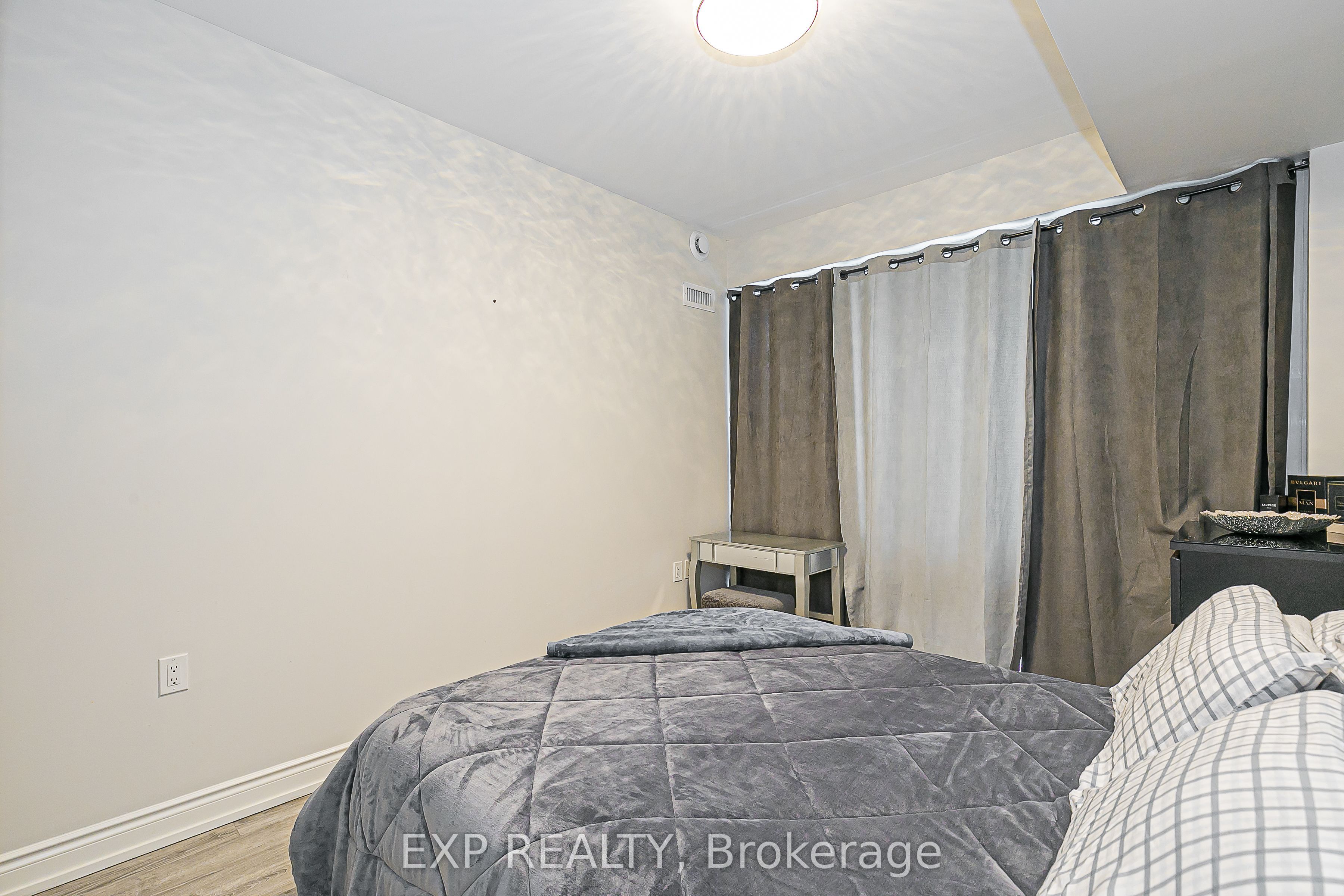 9608 Yonge Street 1005 Property Photo 31