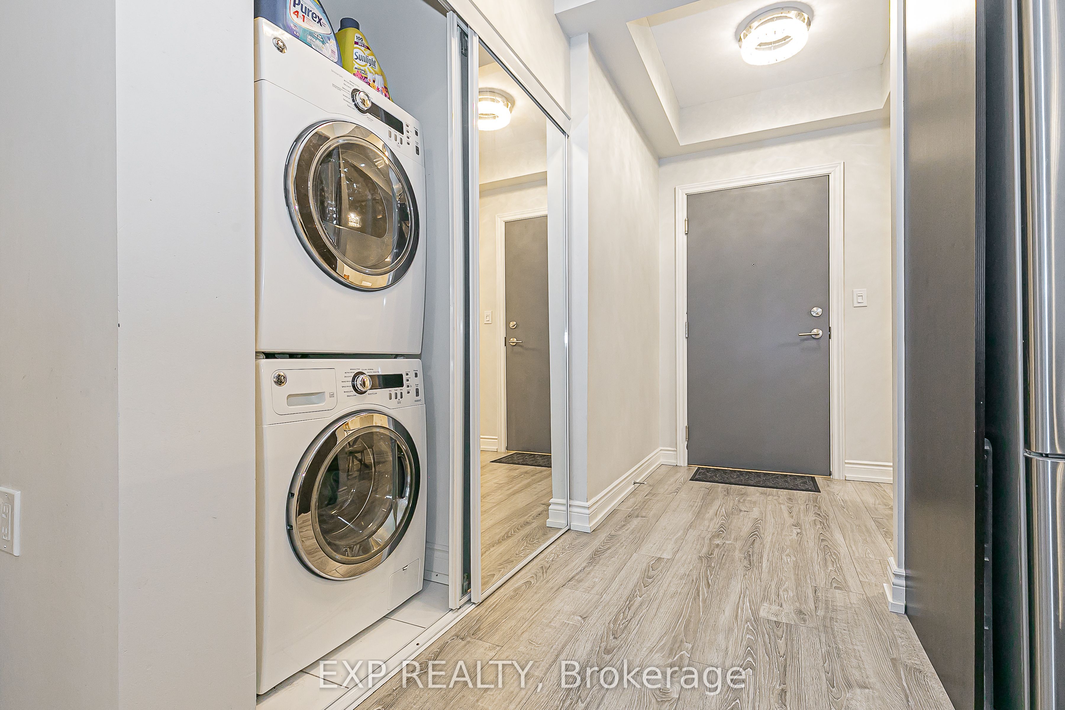 9608 Yonge Street 1005 Property Photo 35