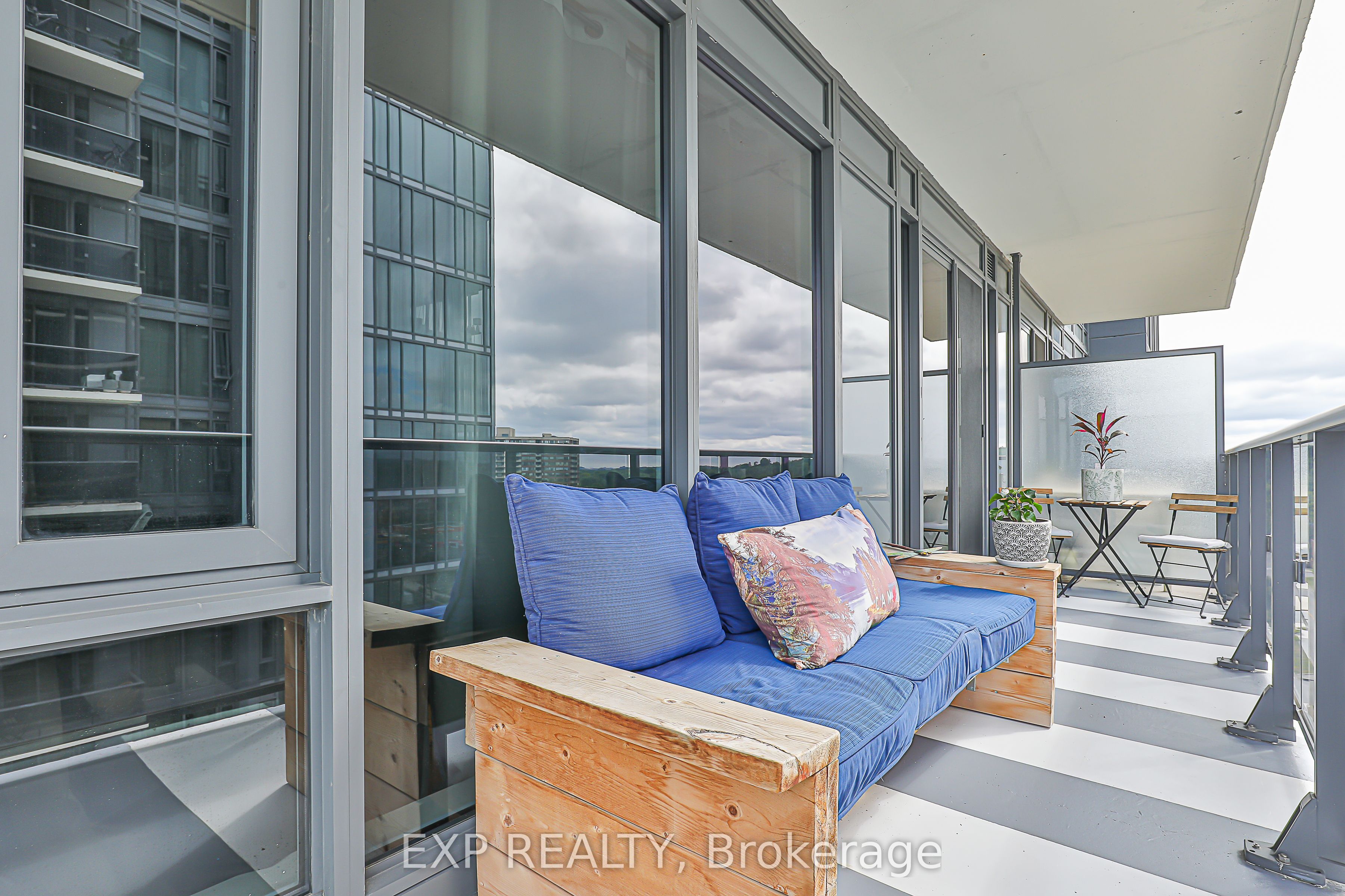 9608 Yonge Street 1005 Property Photo 36