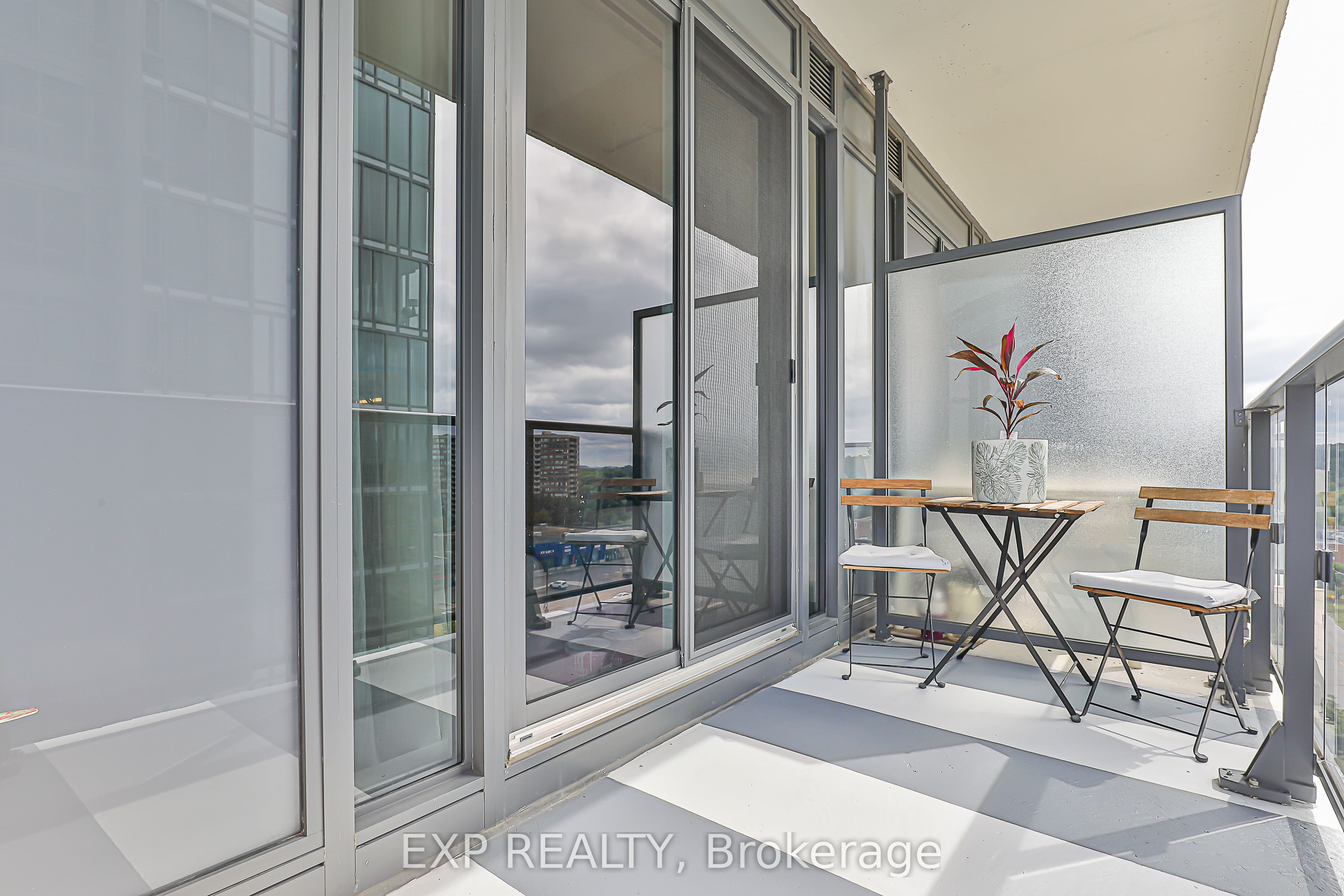 9608 Yonge Street 1005 Property Photo 39