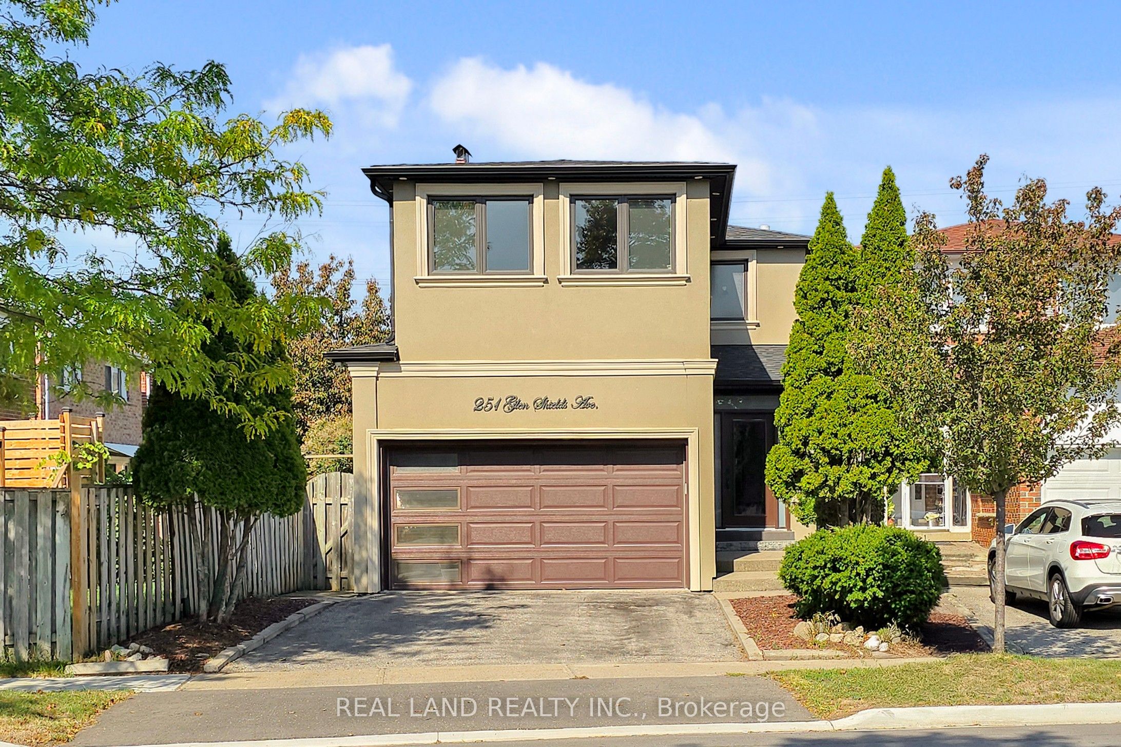 251 Glen Shields Avenue Property Photo 1