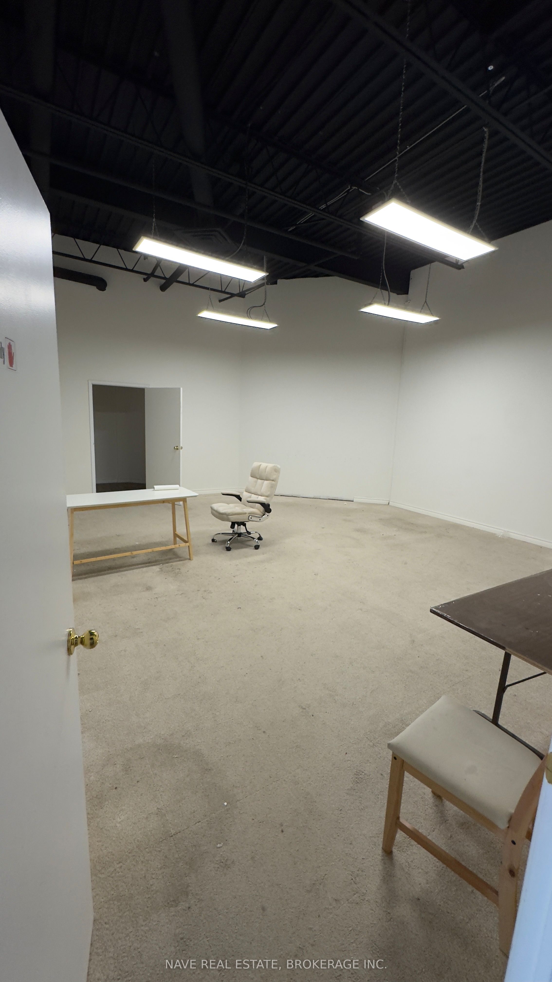 17335 Yonge Street 6 Property Photo 9