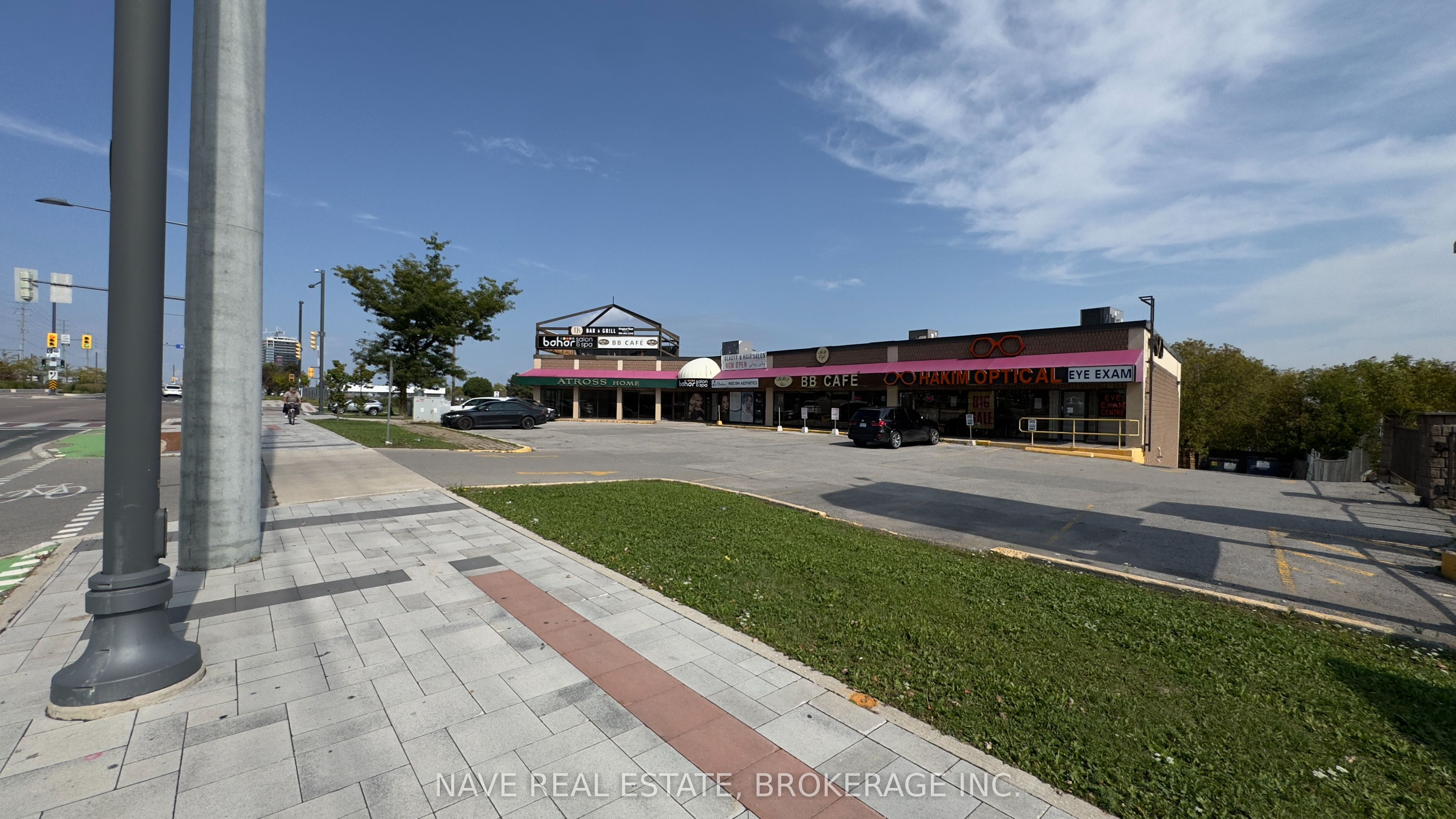 17335 Yonge Street 6 Property Photo 15