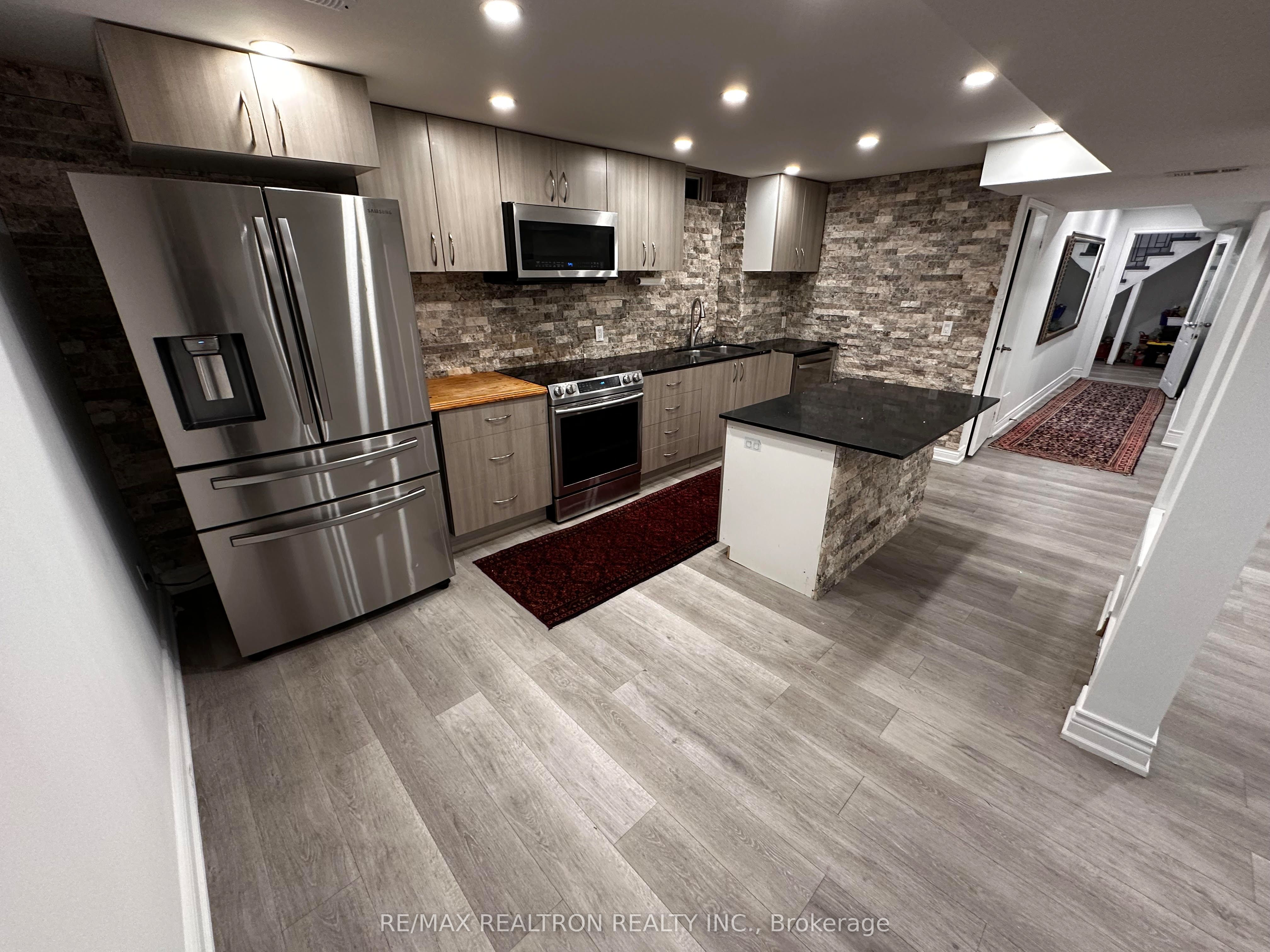 524 Bristol Road #bsmt Property Photo 7