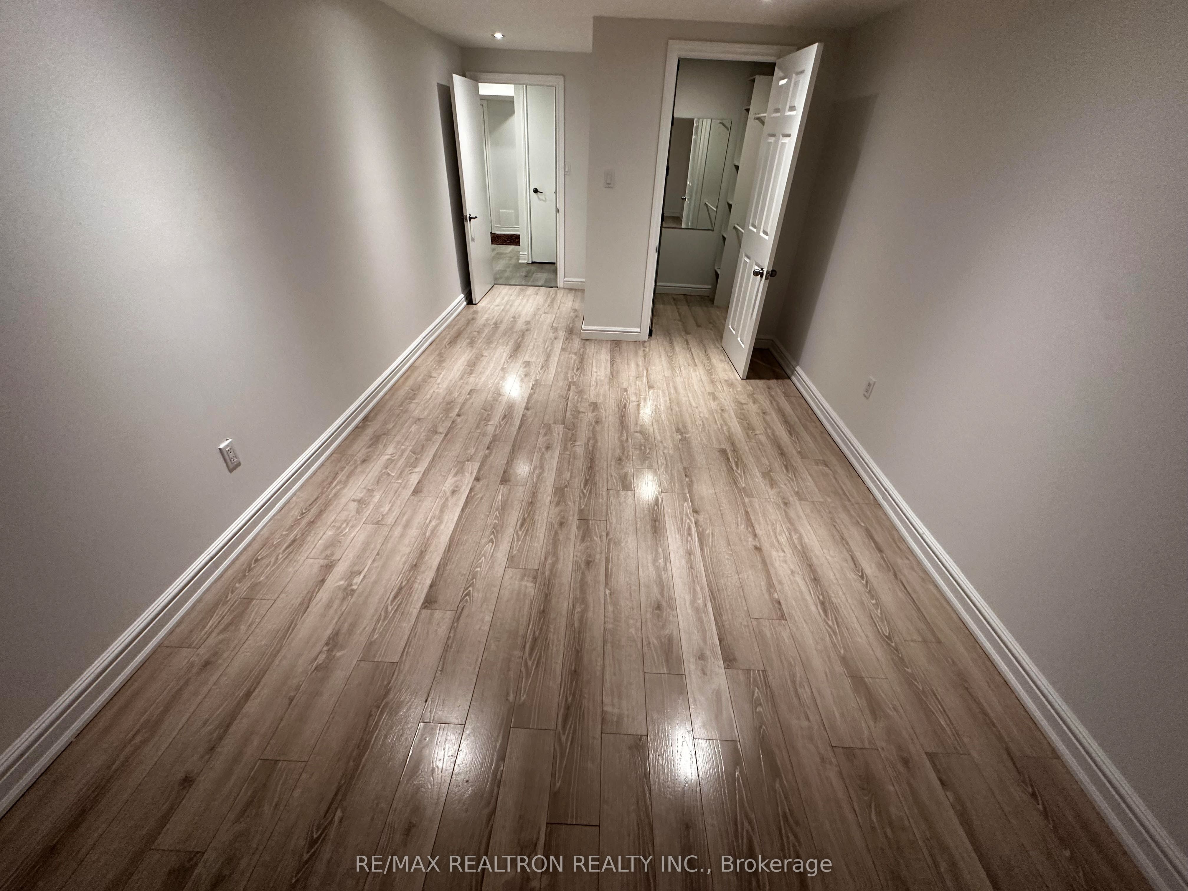 524 Bristol Road #bsmt Property Photo 14