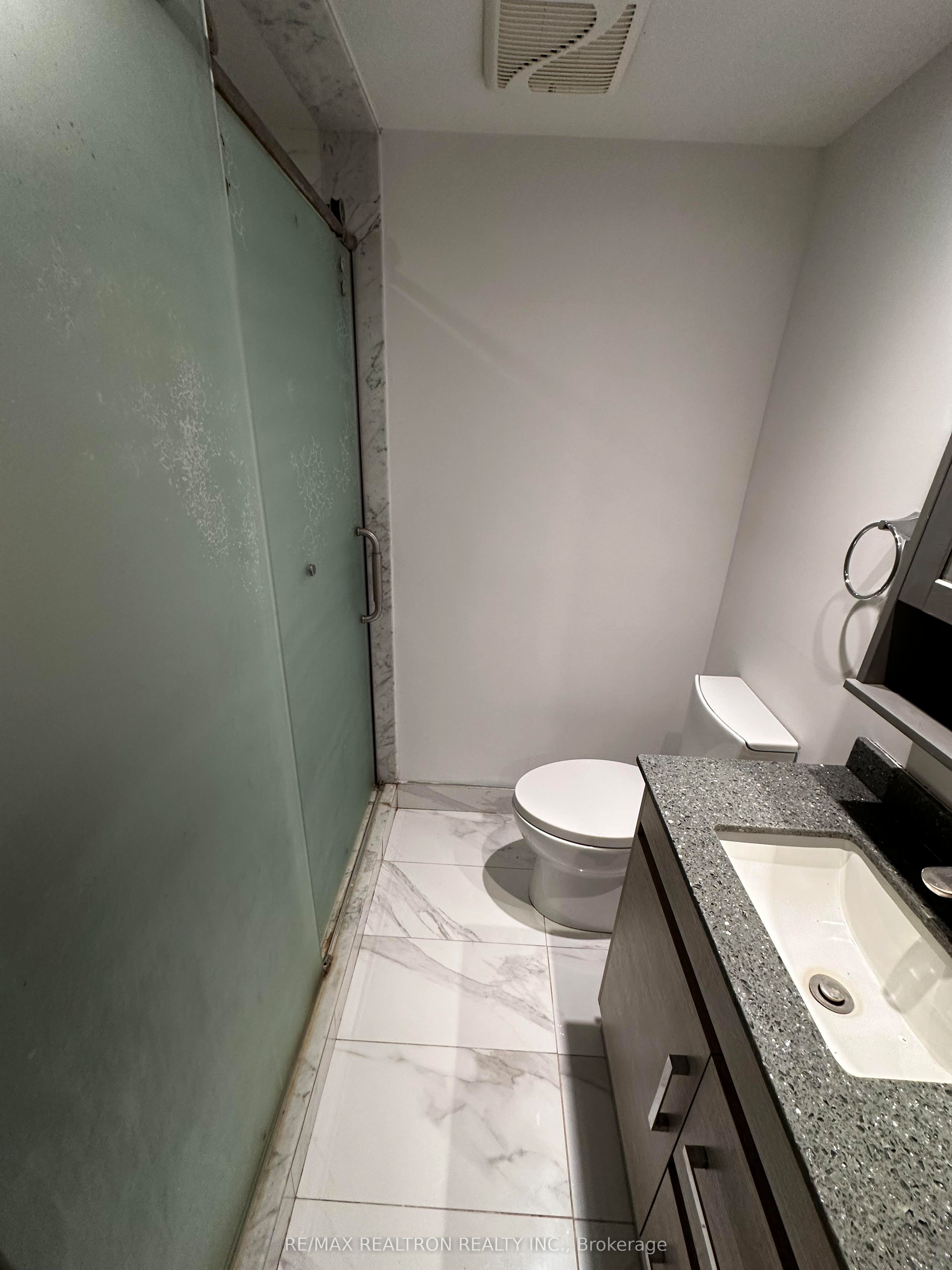 524 Bristol Road #bsmt Property Photo 18