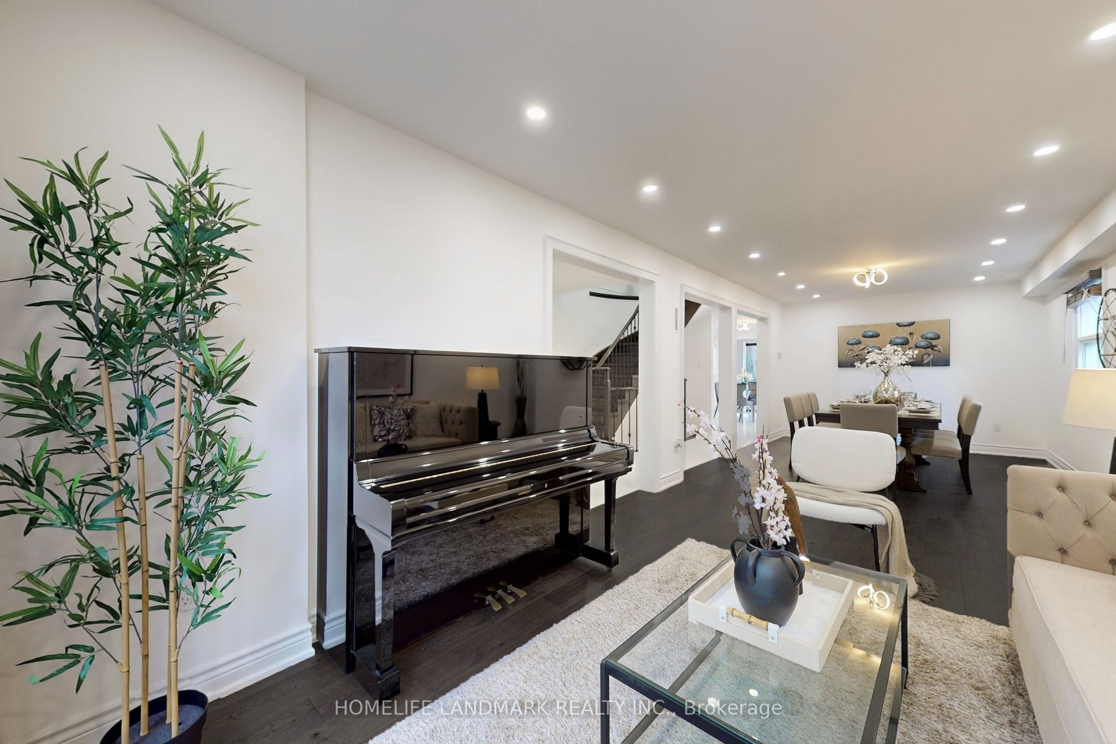 65 Rosemount Avenue Property Photo 6