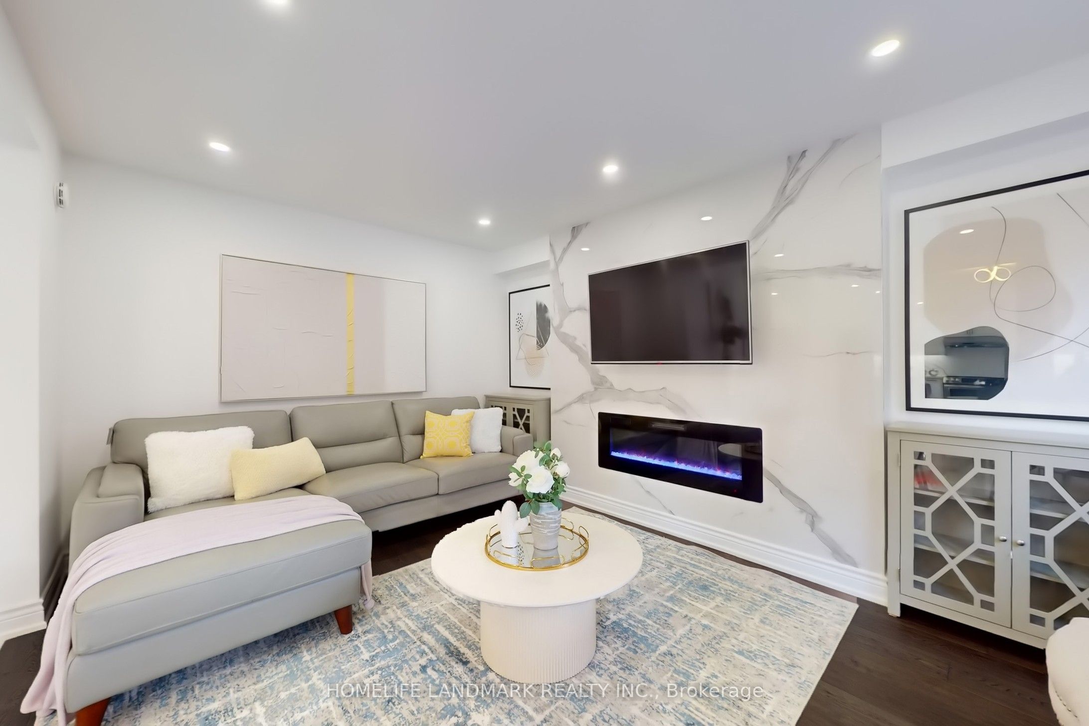 65 Rosemount Avenue Property Photo 12