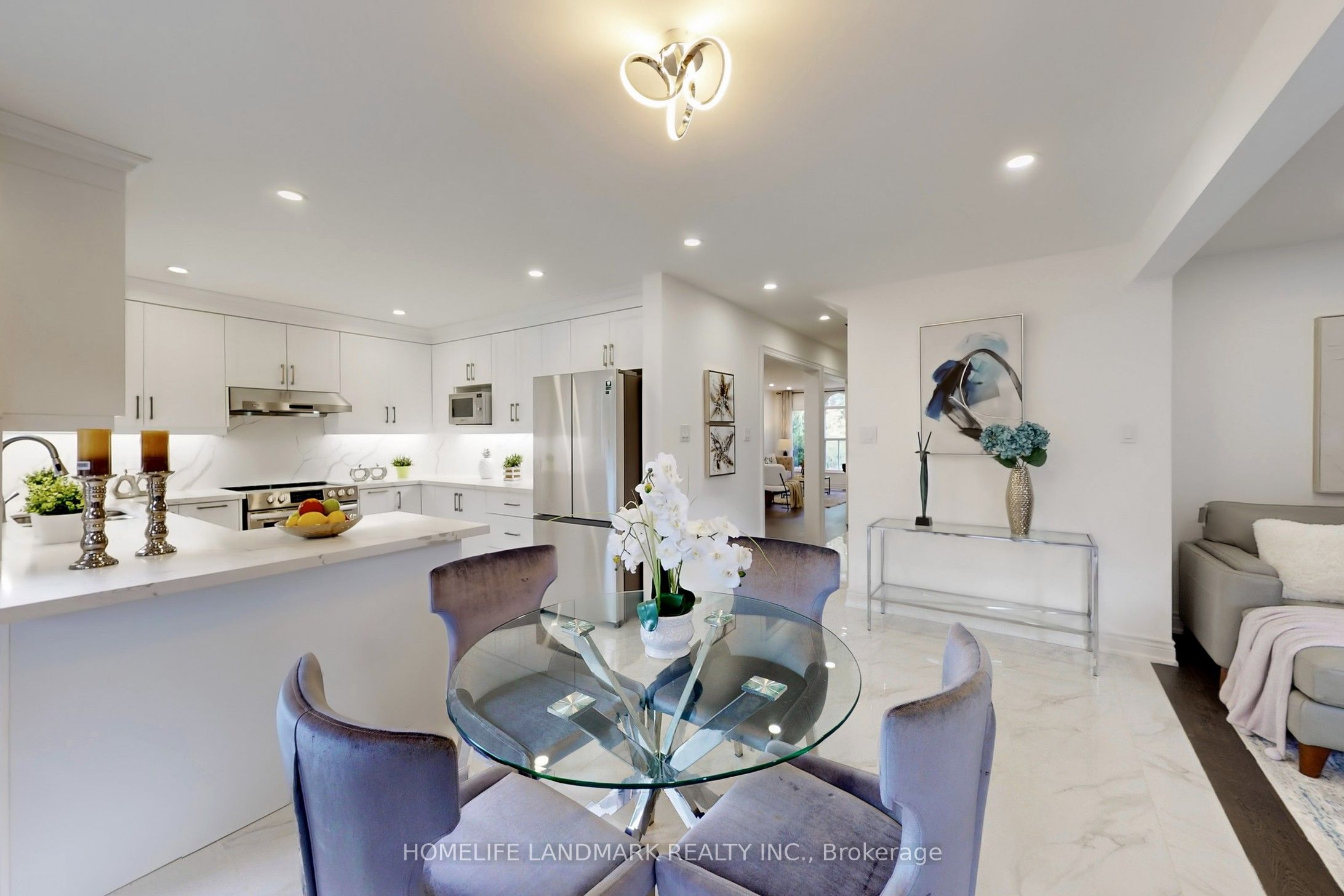 65 Rosemount Avenue Property Photo 15