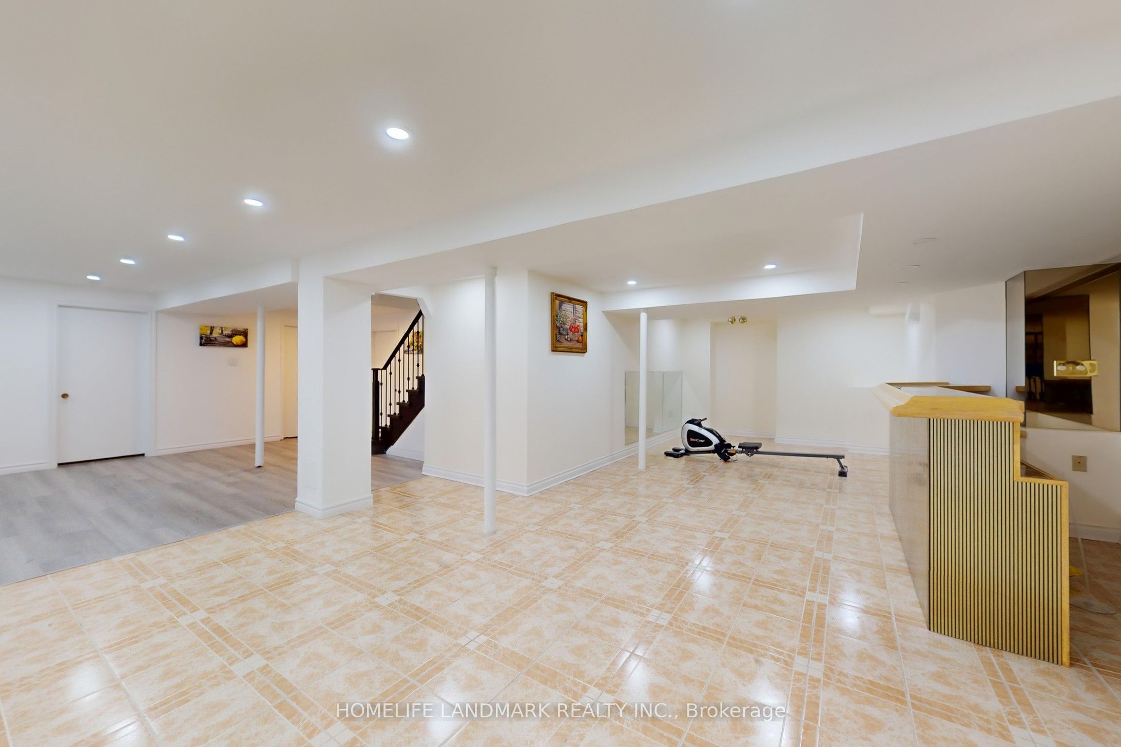 65 Rosemount Avenue Property Photo 38