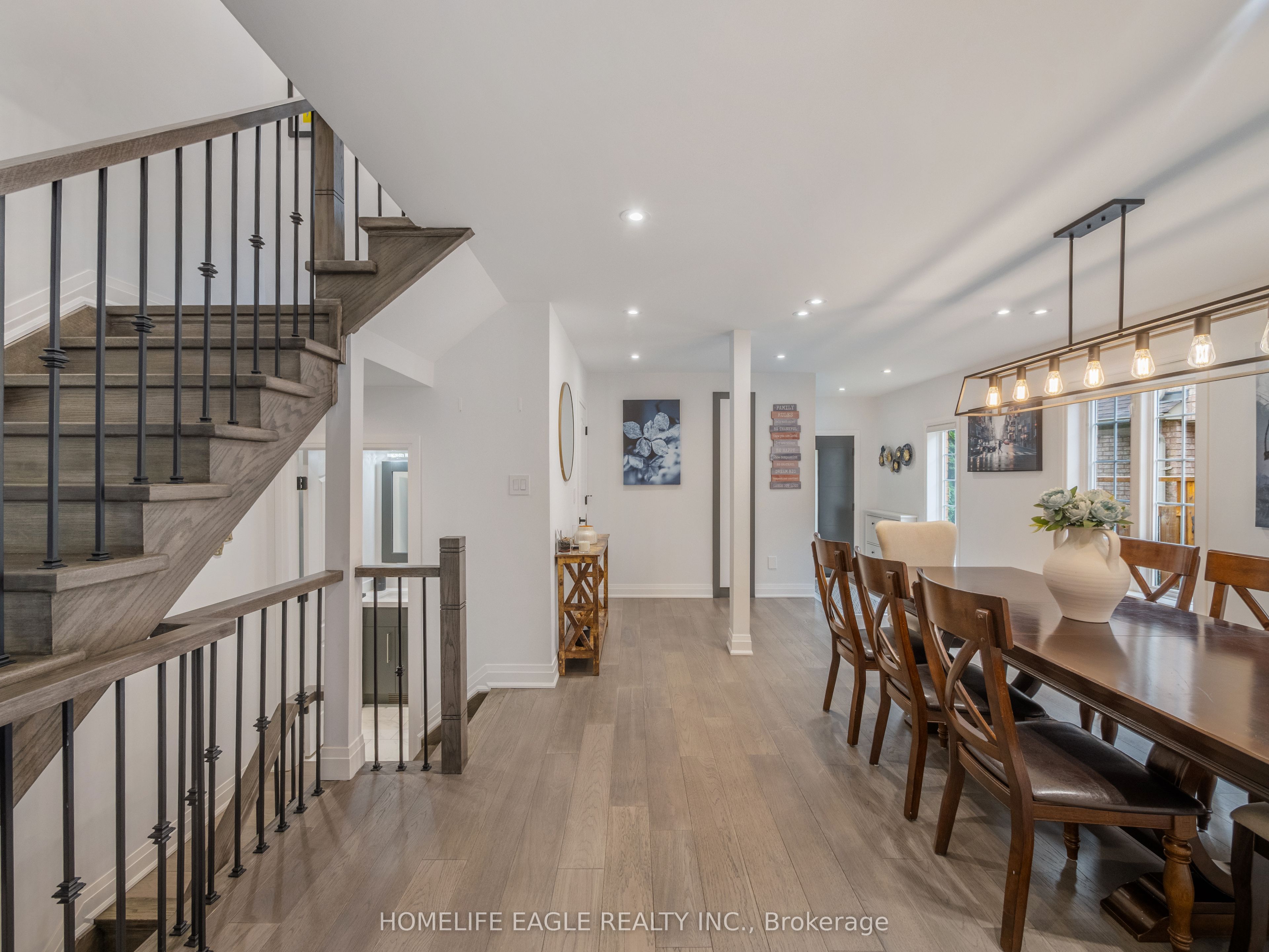 6 Brightsview Drive Property Photo 4