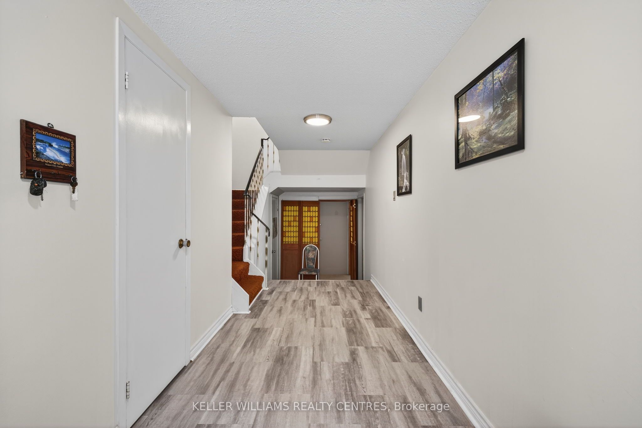 100 Poplar Crescent Property Photo 13