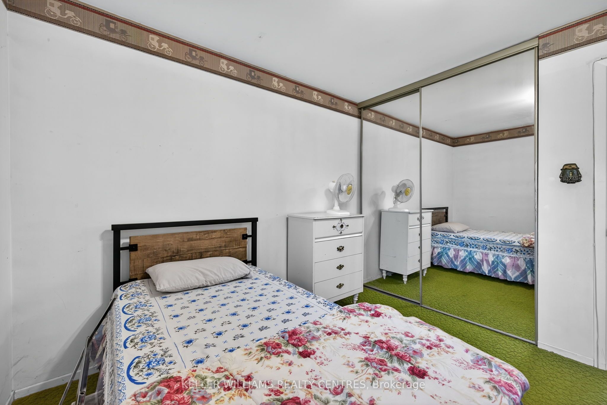 100 Poplar Crescent Property Photo 34