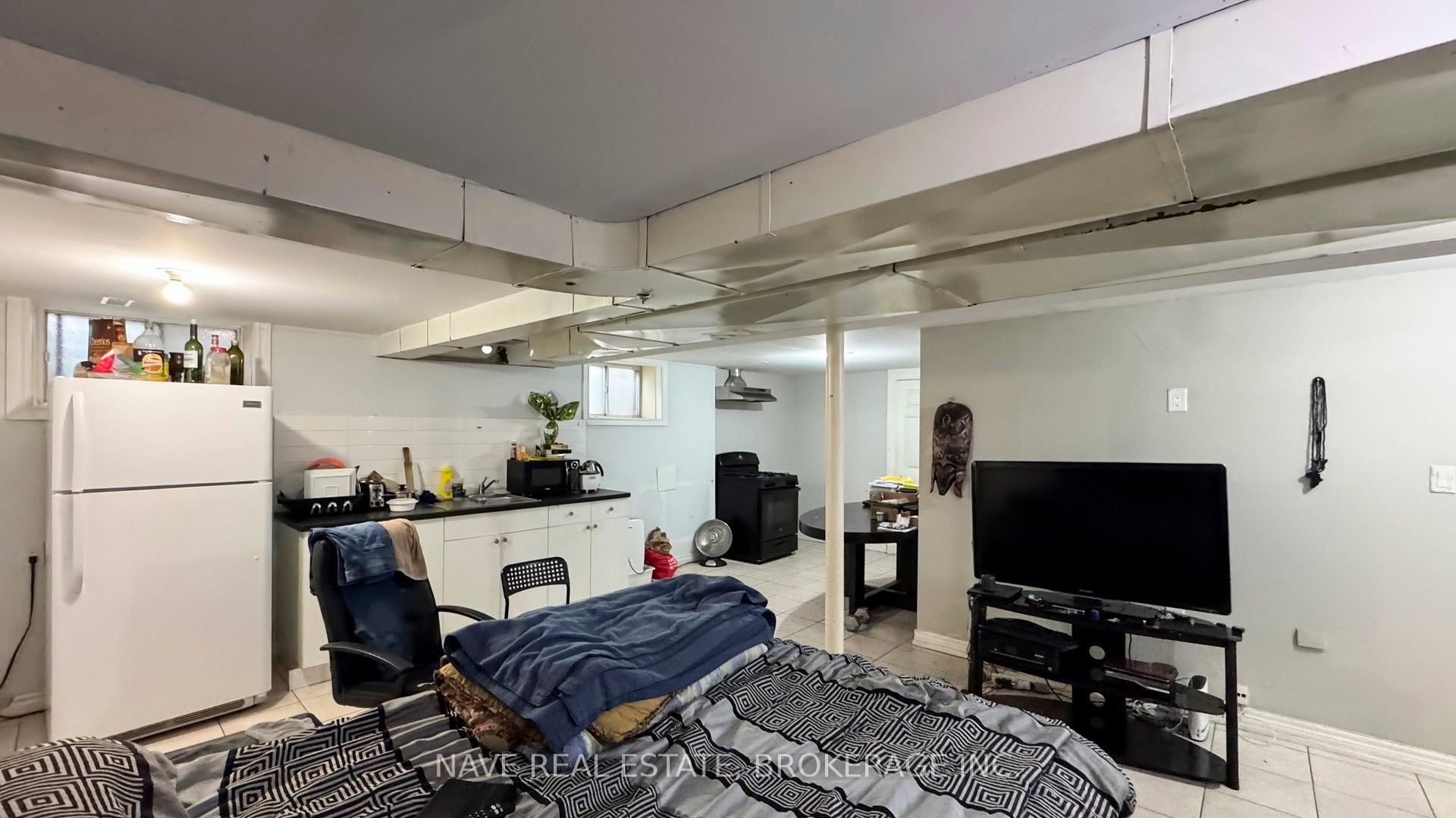 9747 Bathurst Street Property Photo 34