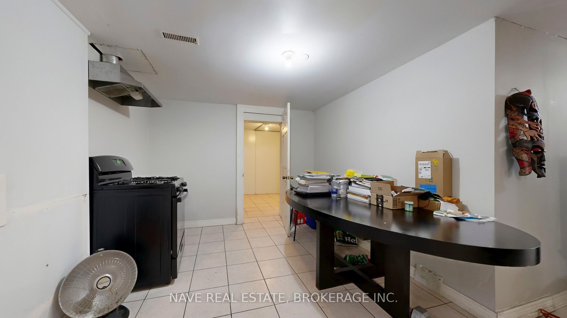 9747 Bathurst Street Property Photo 35