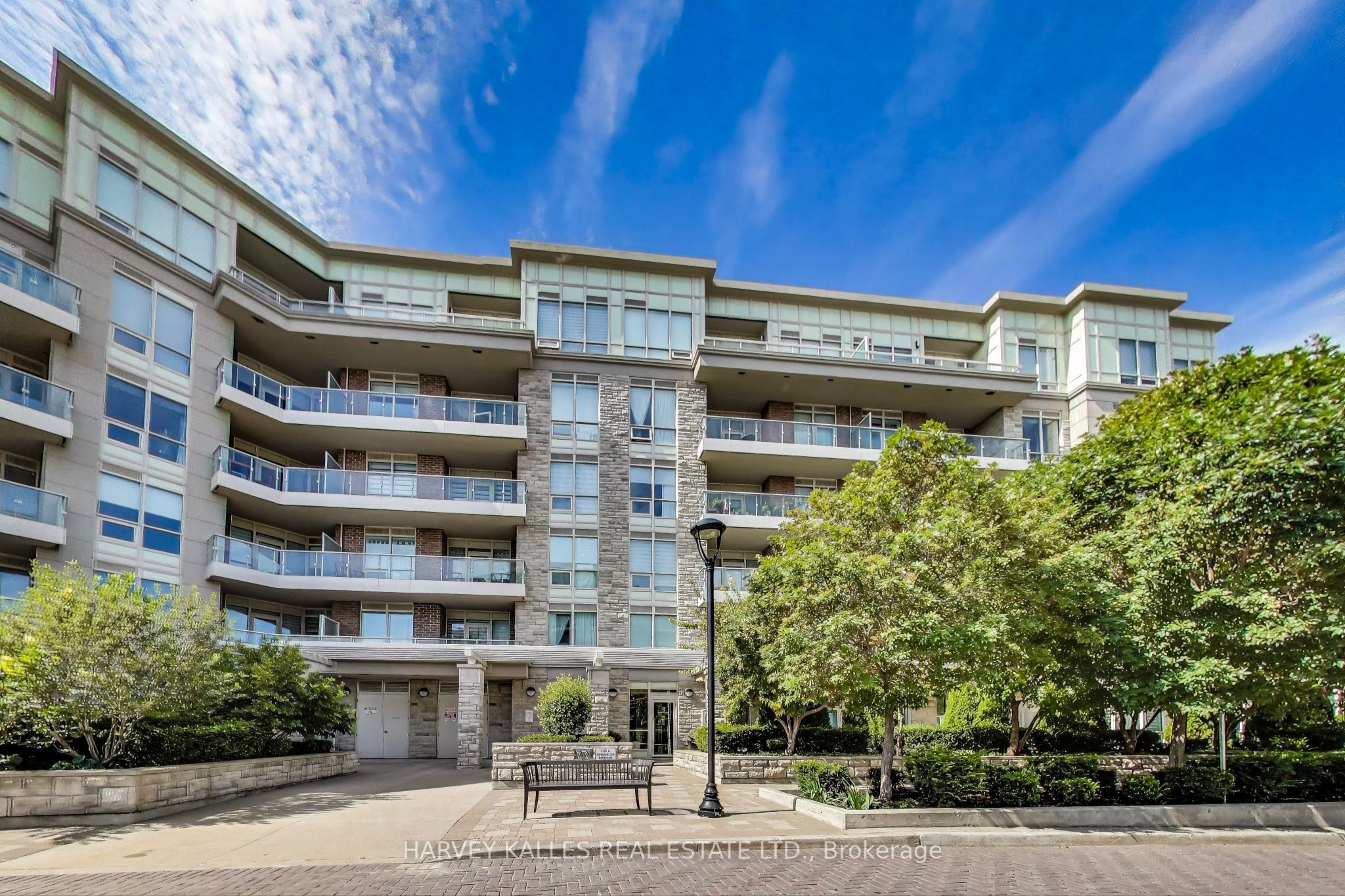 9 Stollery Pond Crescent 212 Property Photo 4