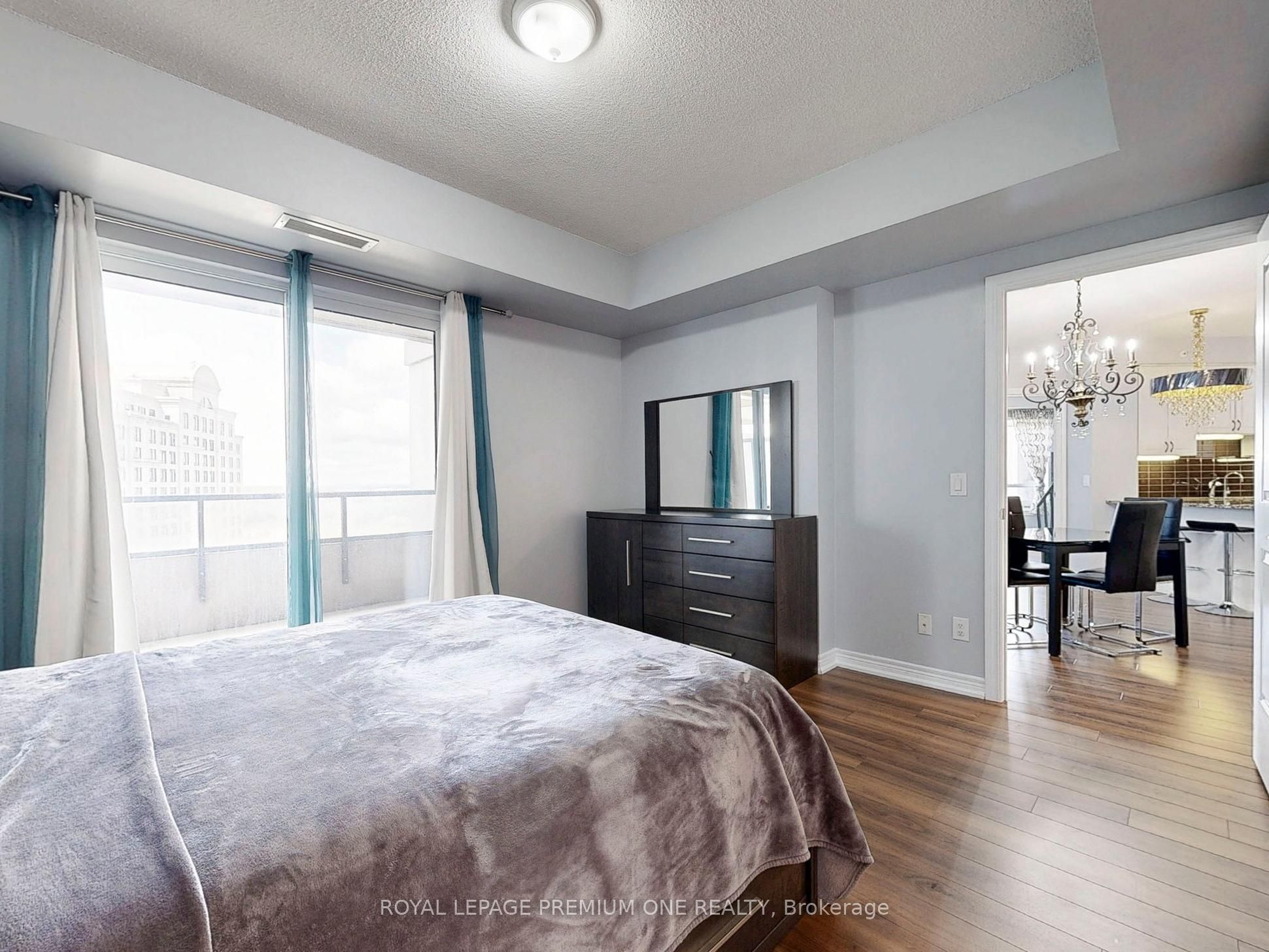 9255 Jane Street 1202 Property Photo 16