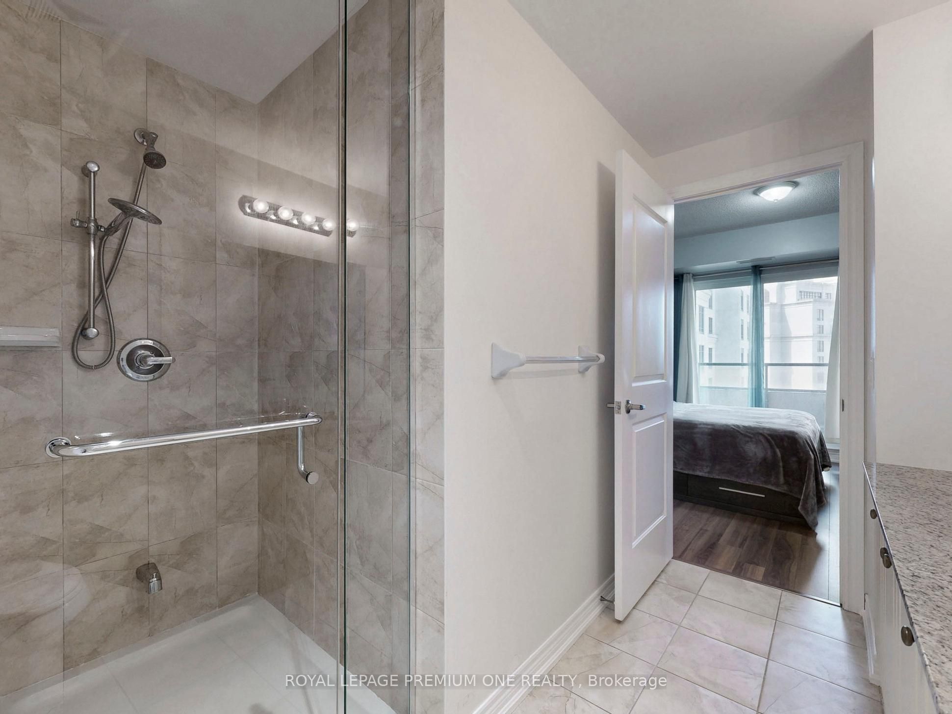 9255 Jane Street 1202 Property Photo 17