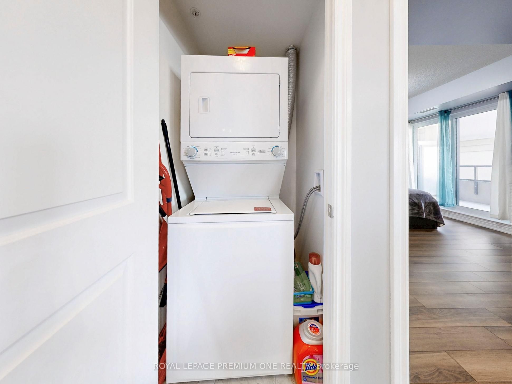 9255 Jane Street 1202 Property Photo 22