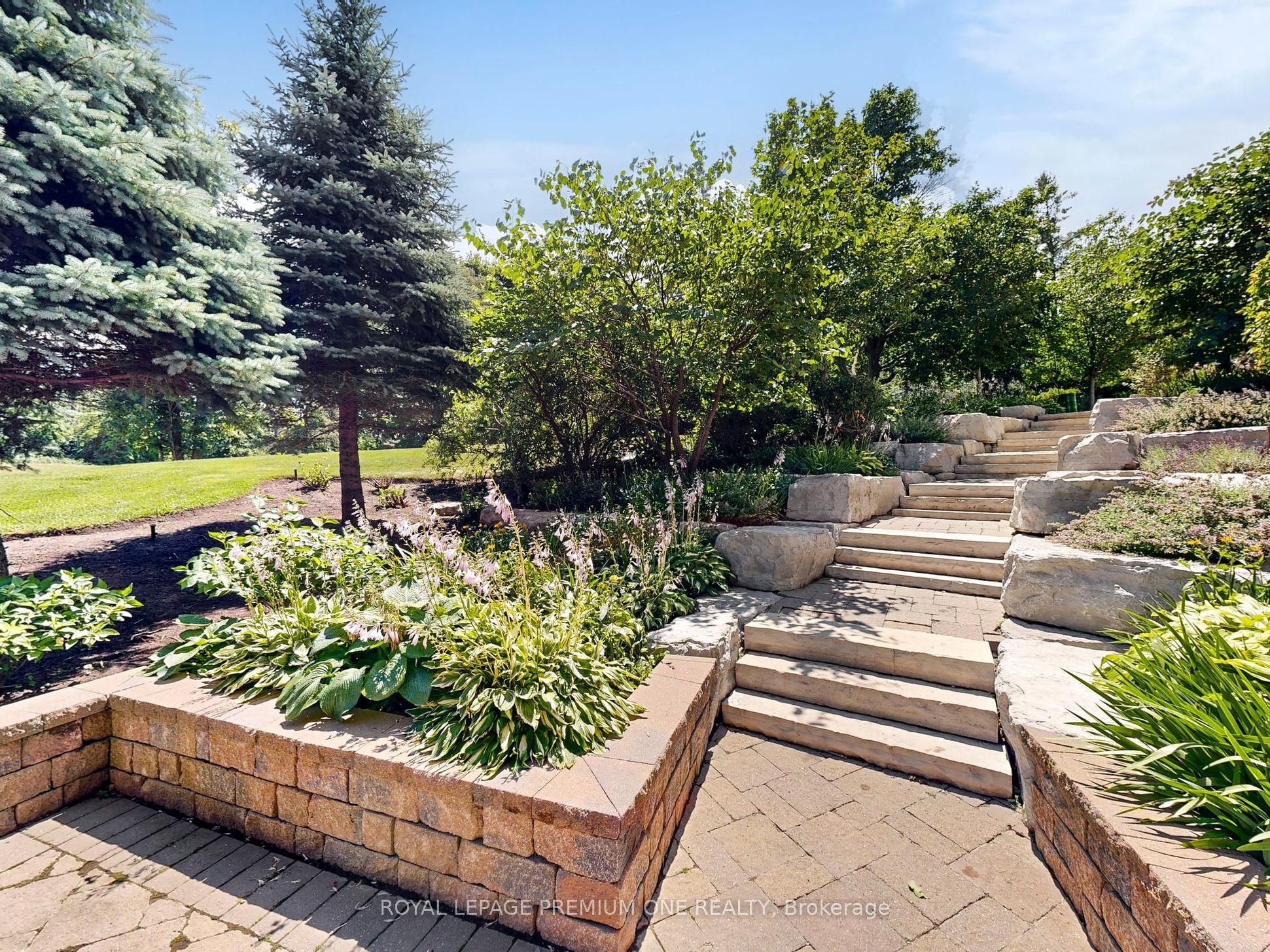 9255 Jane Street 1202 Property Photo 40