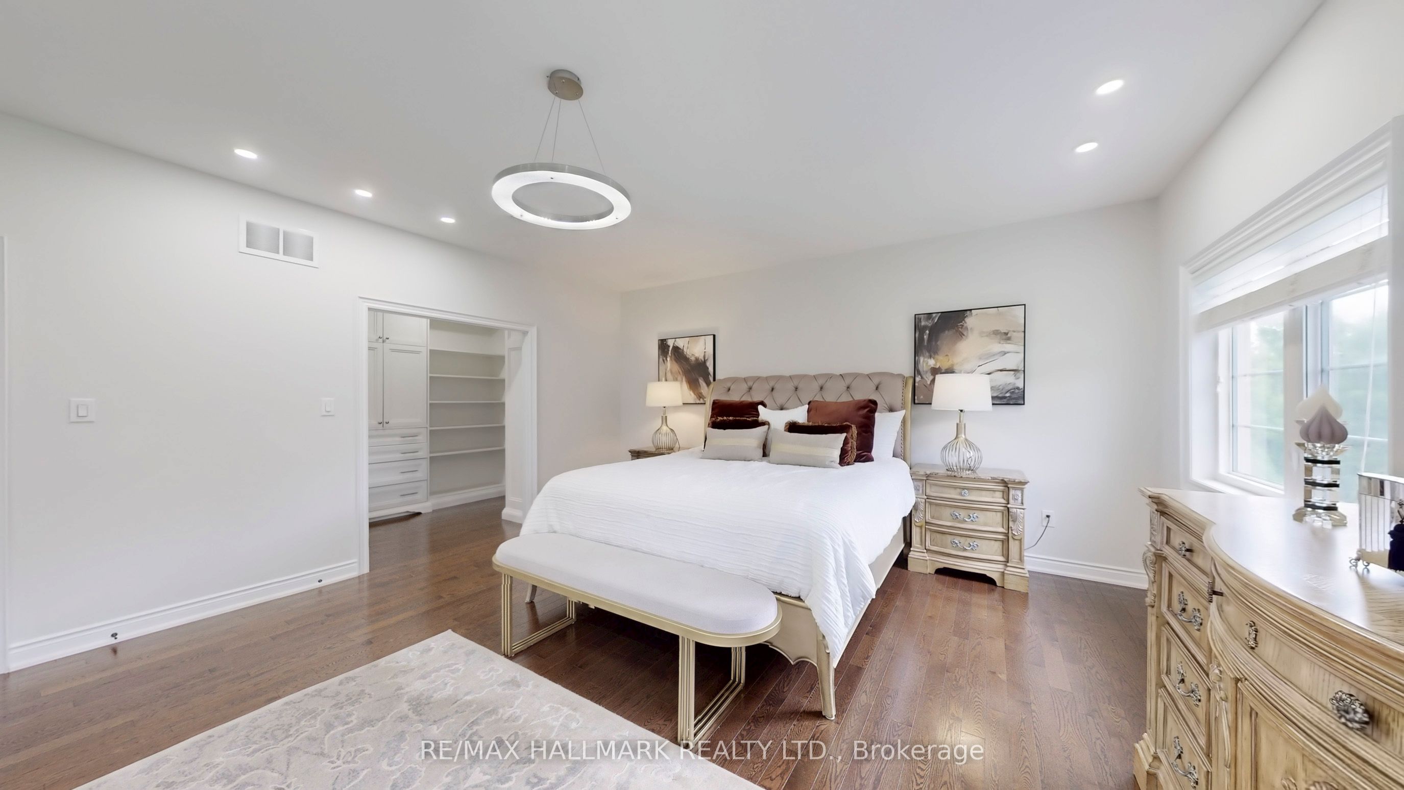 126 Sir Stevens Drive Property Photo 36