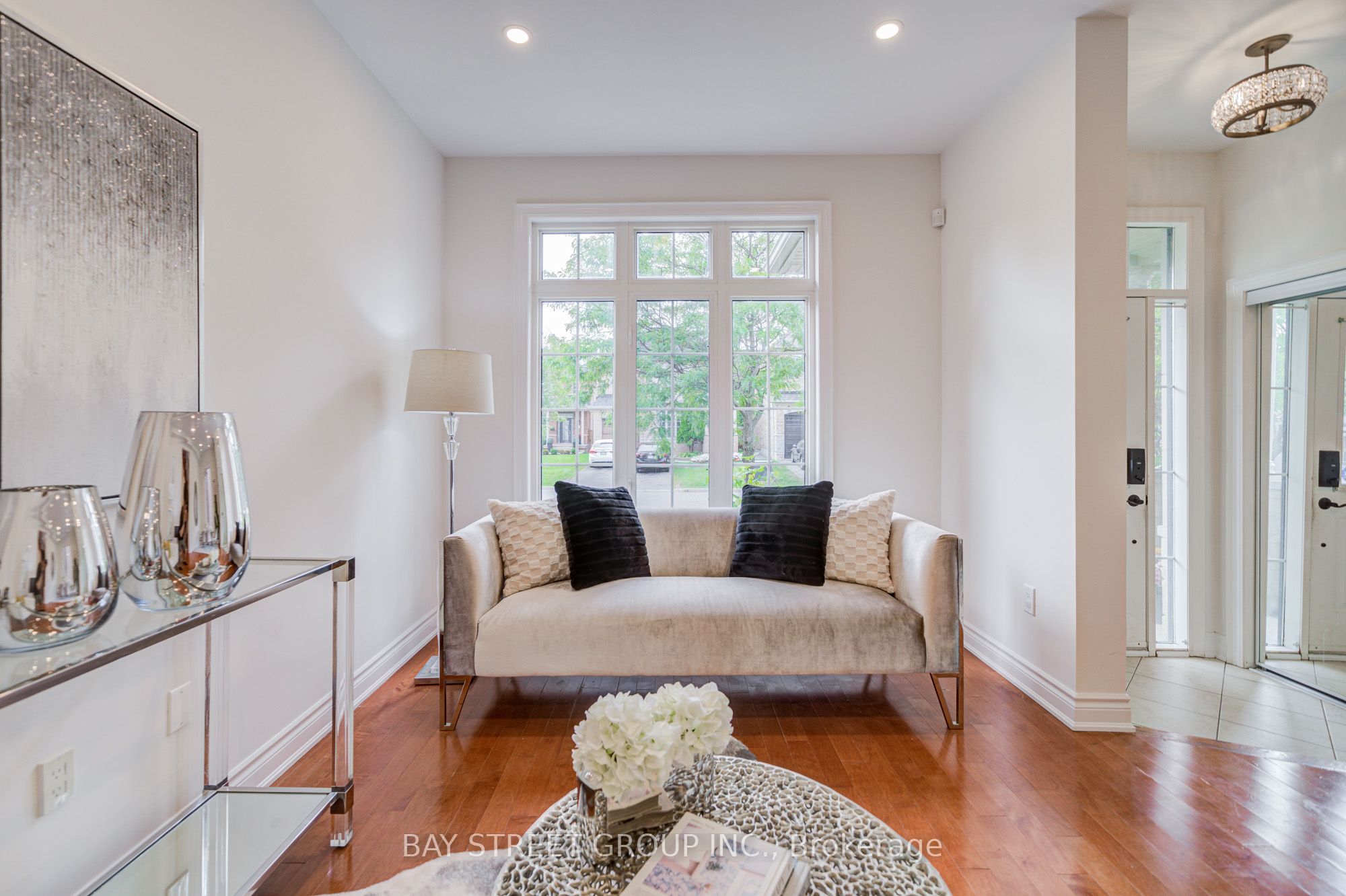 15 Sisley Crescent Property Photo 9