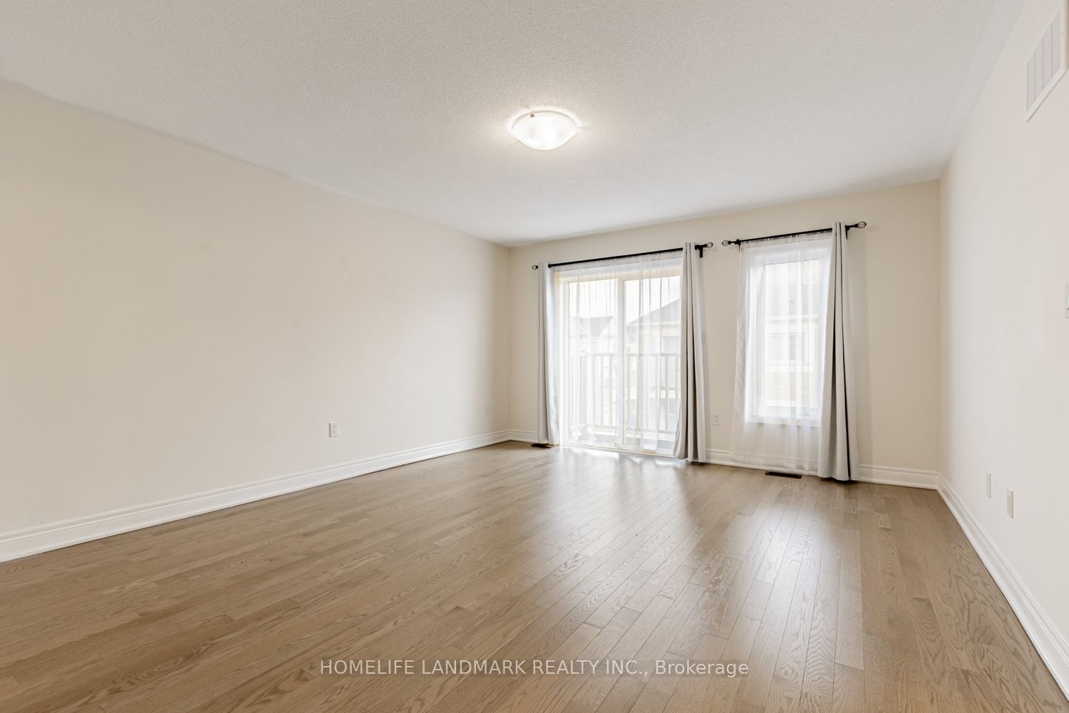 47 Andress Way Property Photo 24