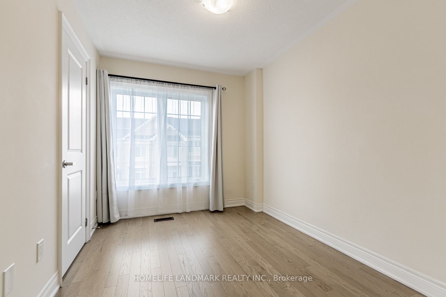 47 Andress Way Property Photo 30