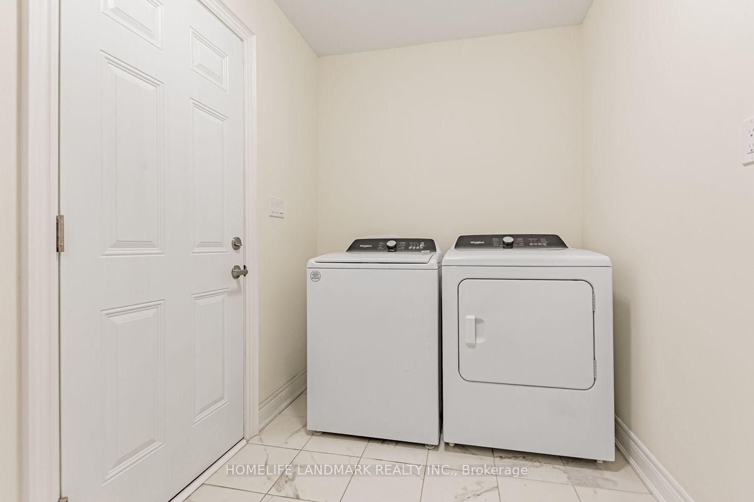 47 Andress Way Property Photo 36