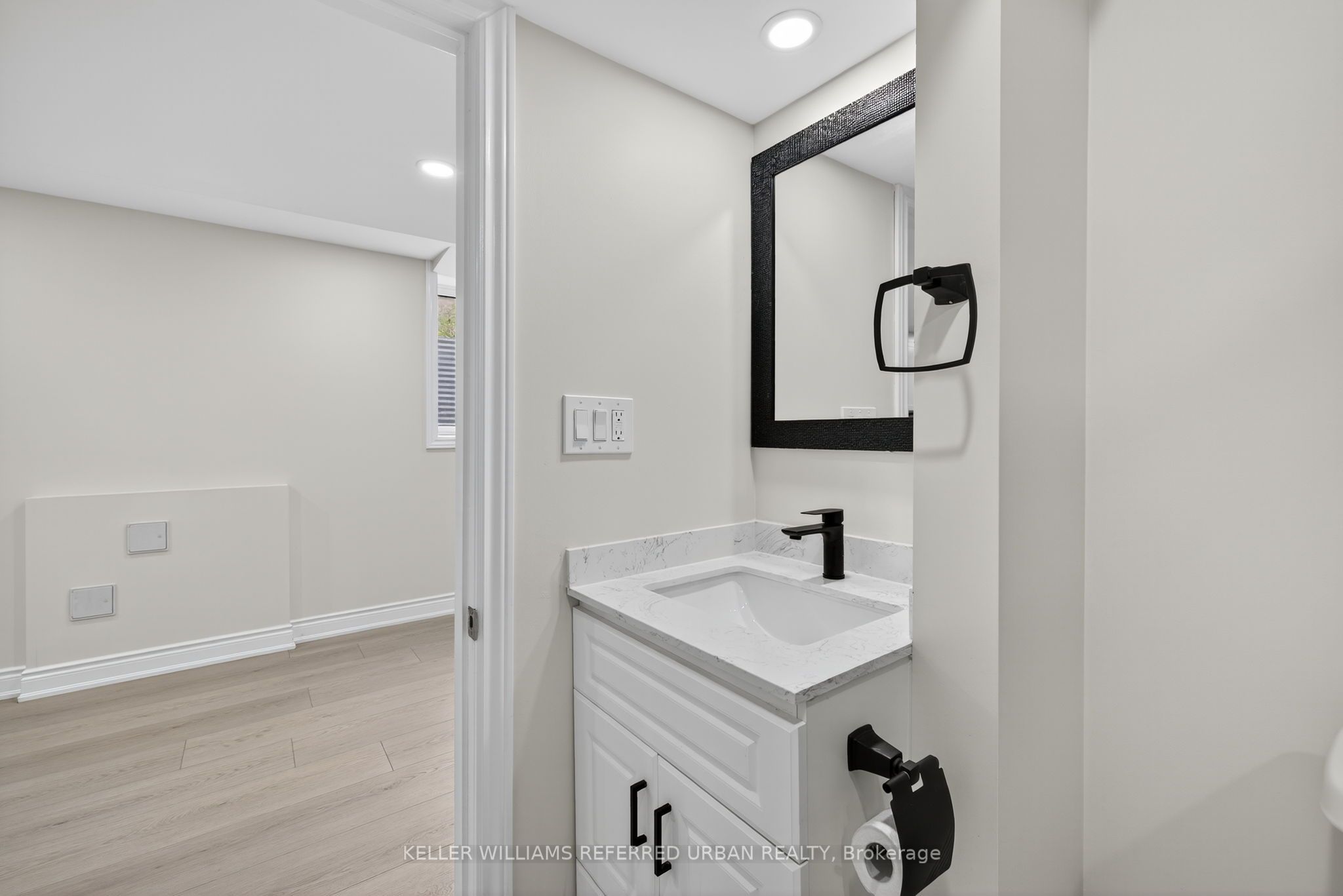 47 Bramsey Street Basement Property Photo 26